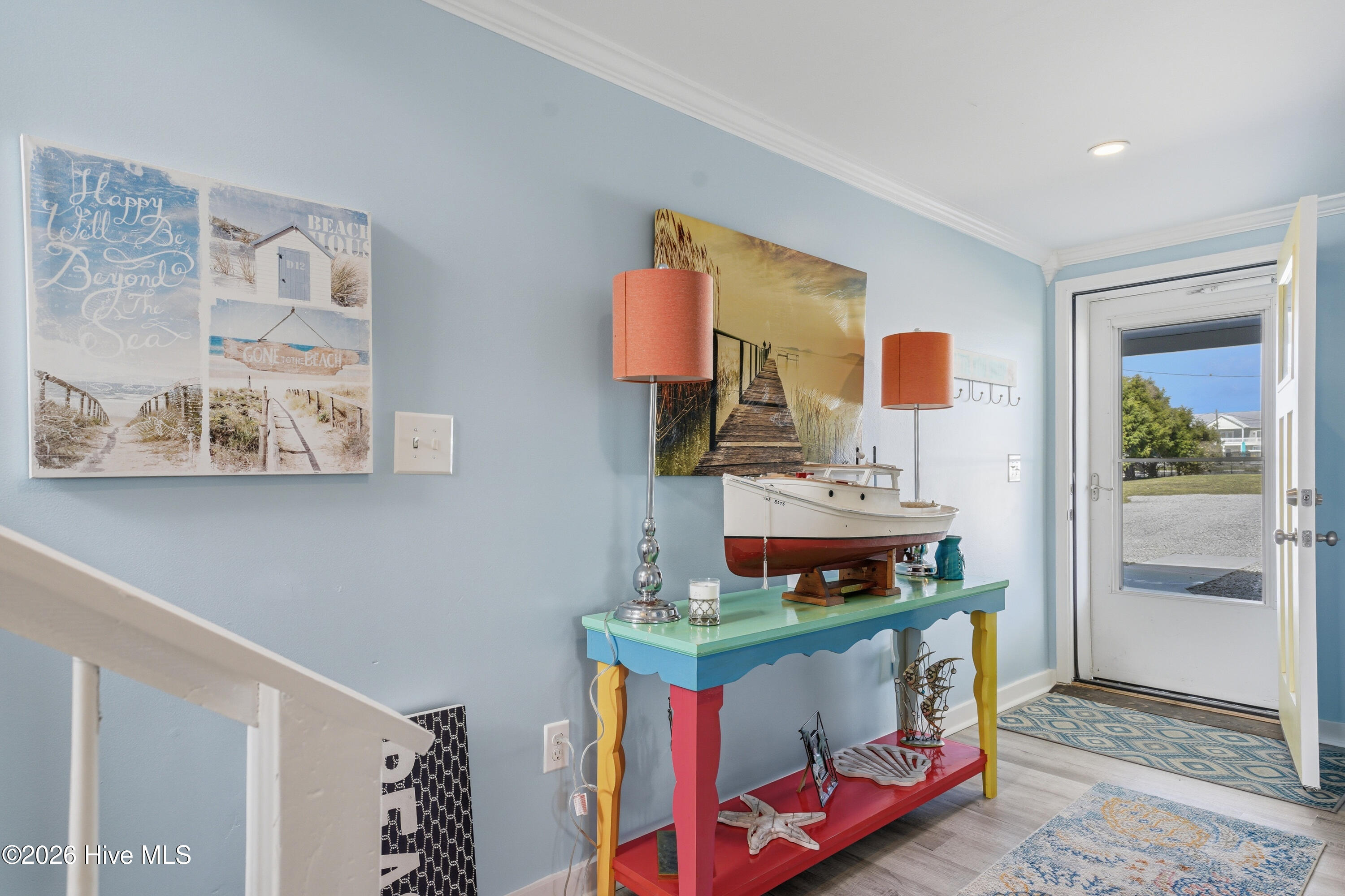 100564102 | Photo 20