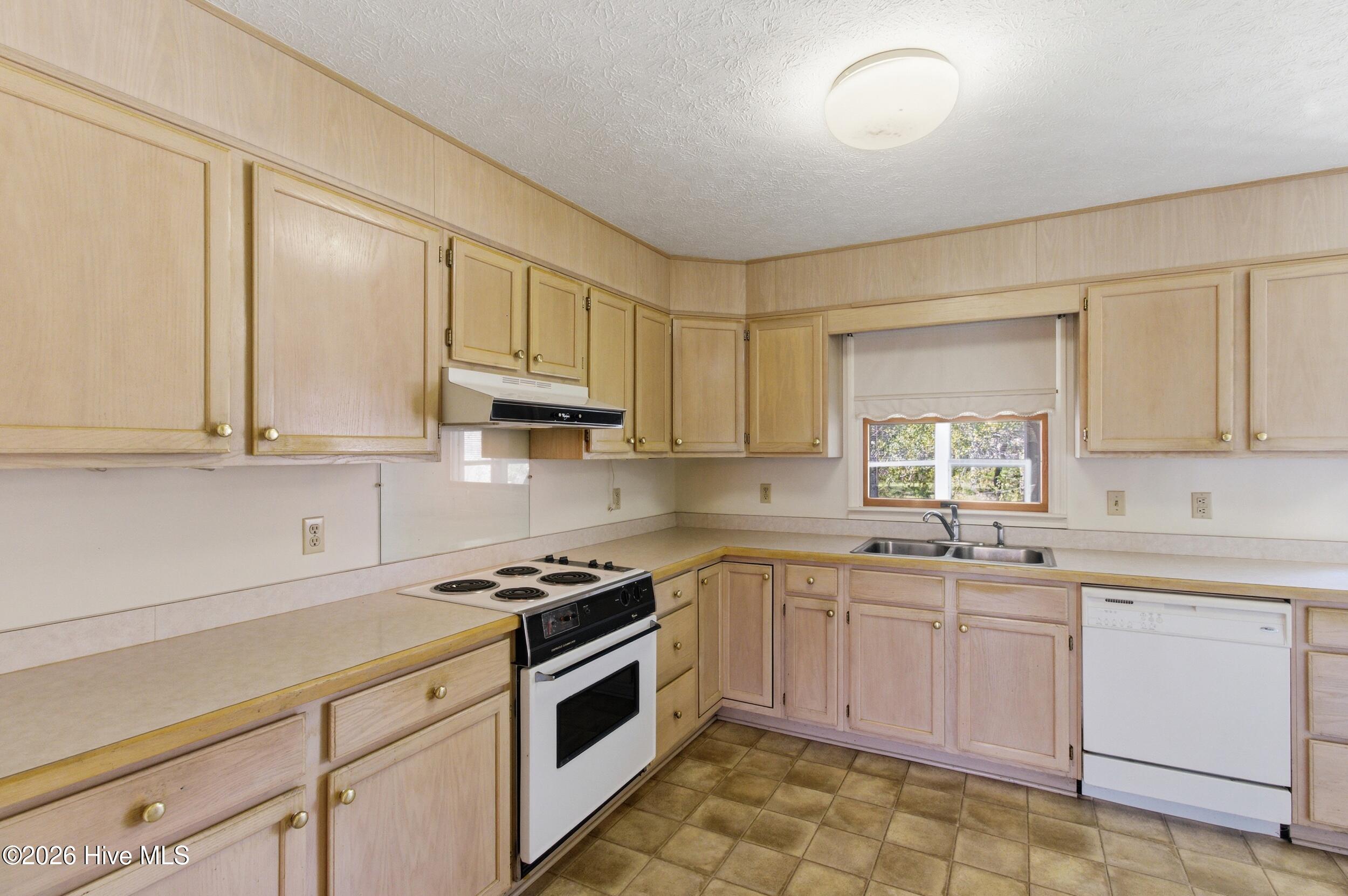 2695 Highway 70 Beaufort,Beaufort