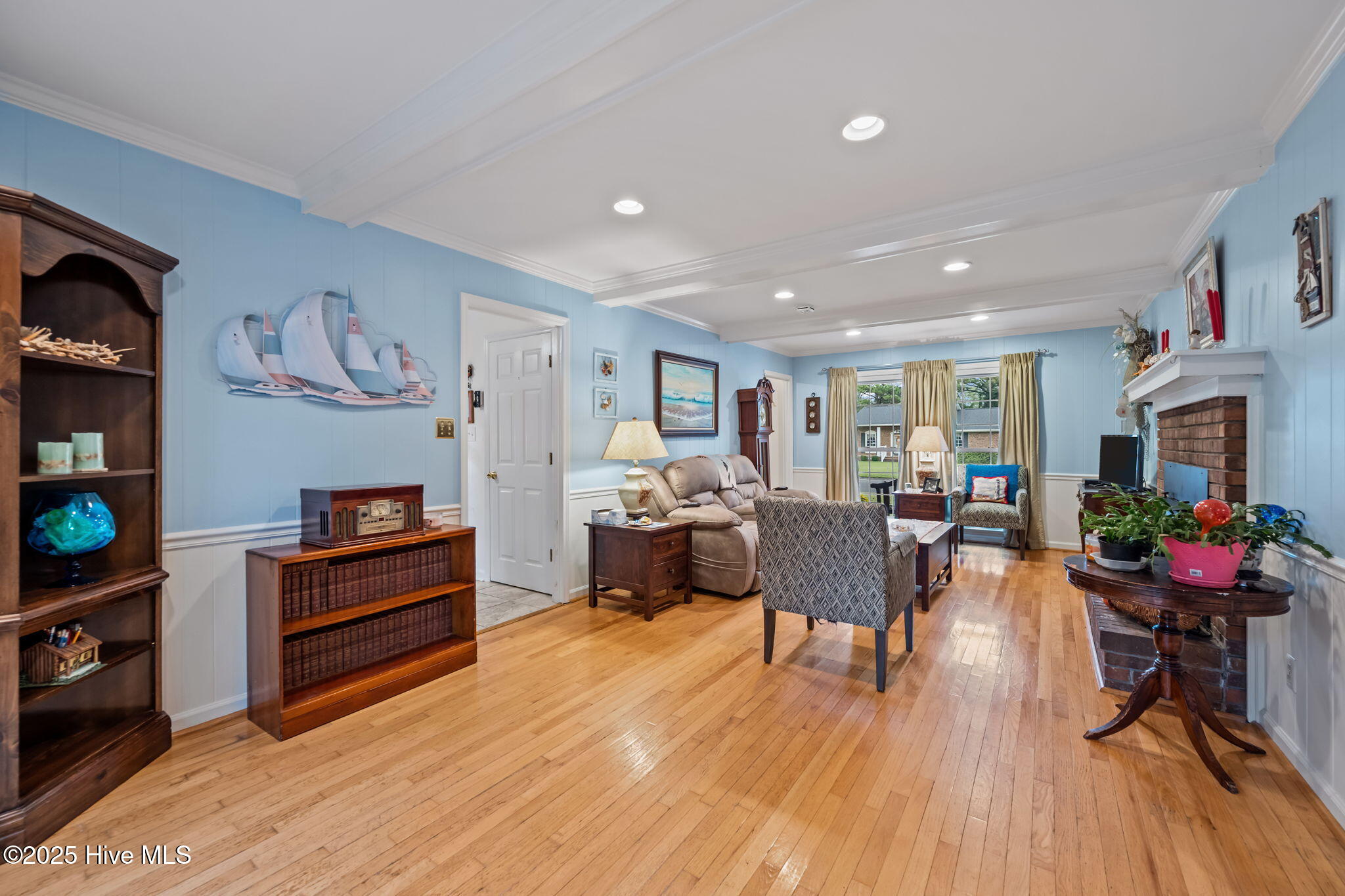 521 University Drive, Jacksonville, NC 28546 – photo 20: 54-web-or-mls-_RAD6191