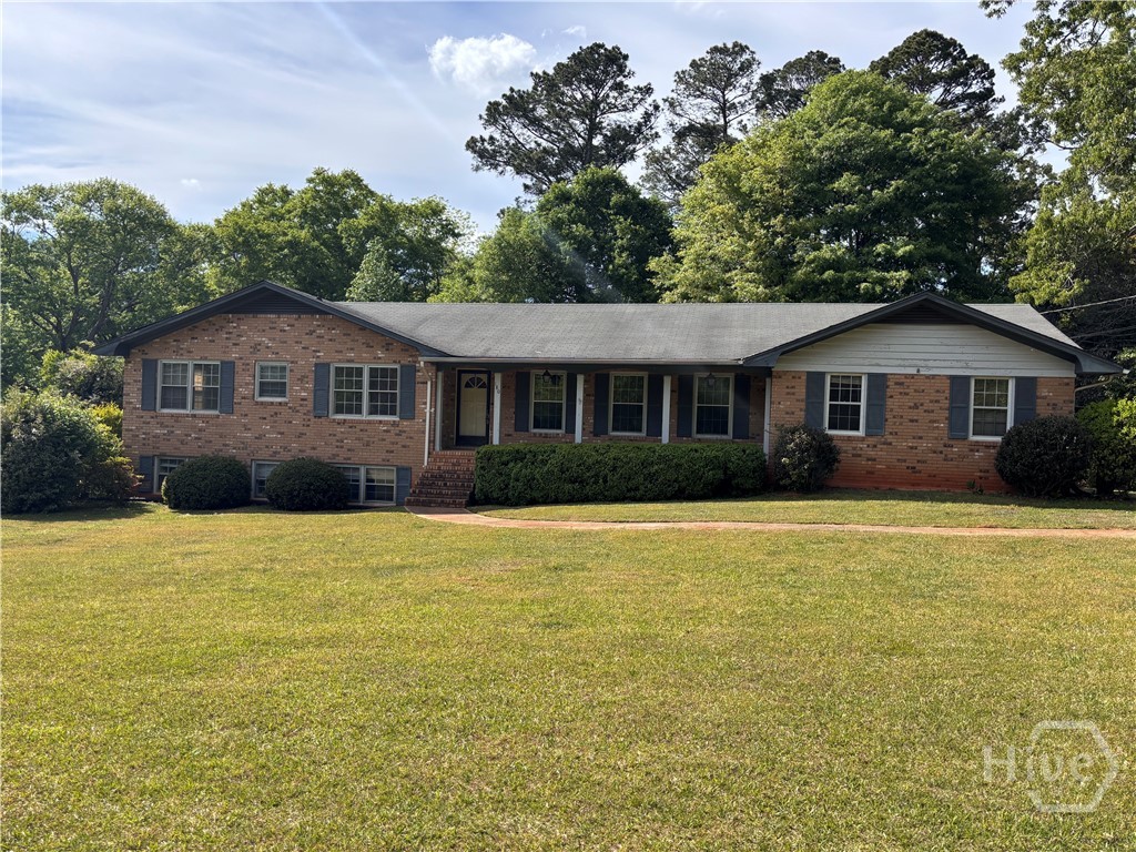 FEATURED LISTINGS