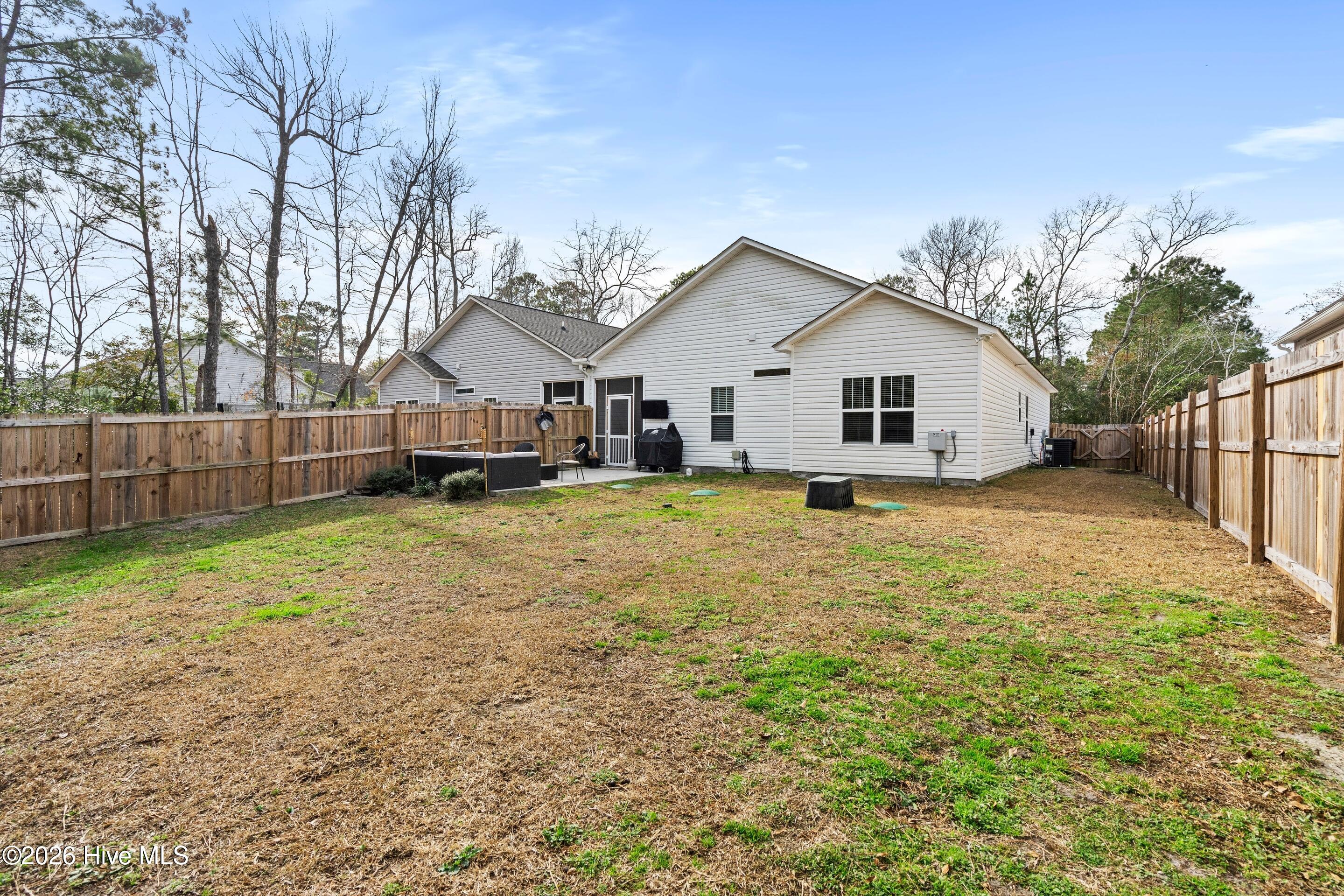 100547558 | Photo 29