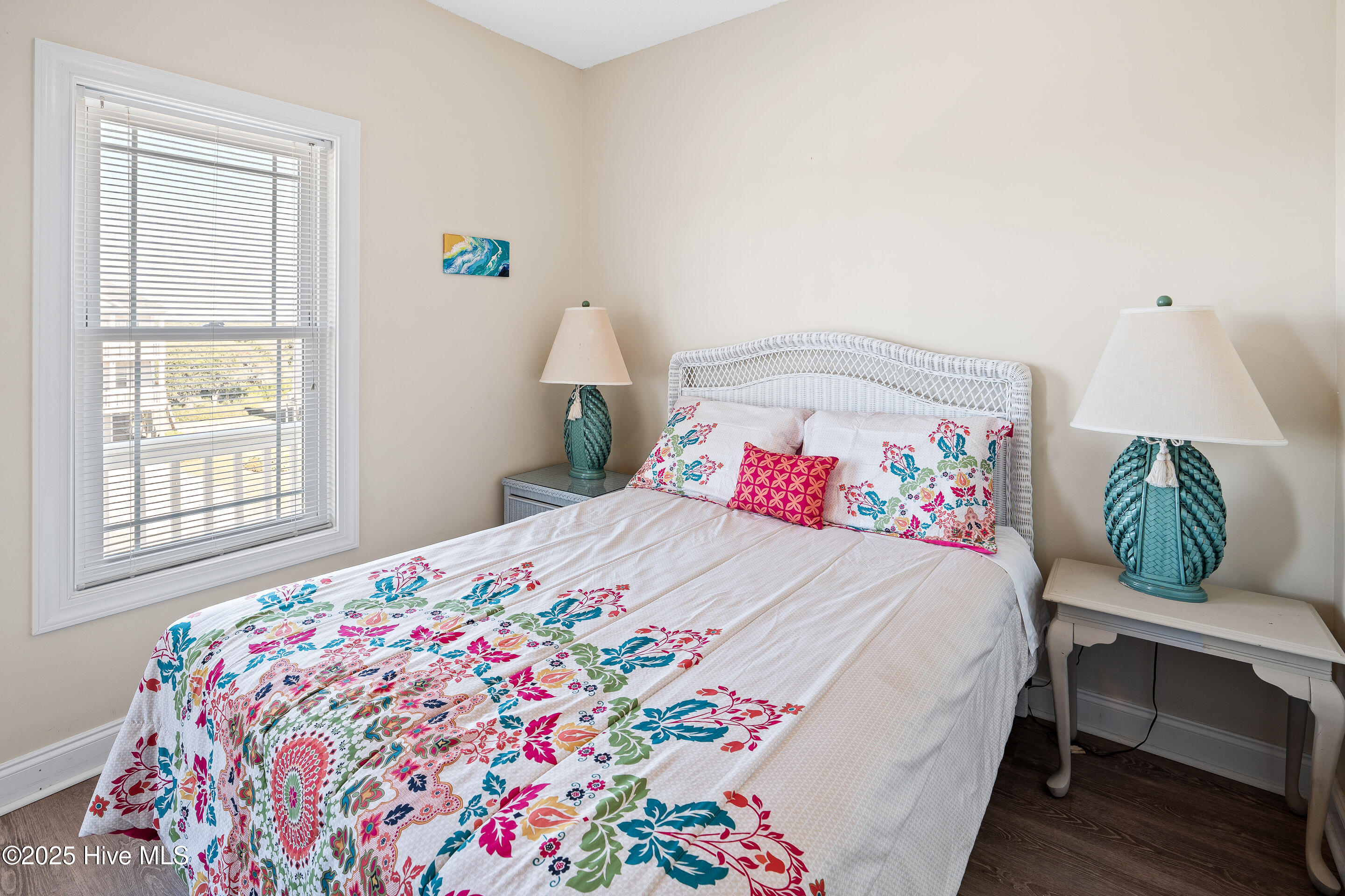 100539314 | Photo 29