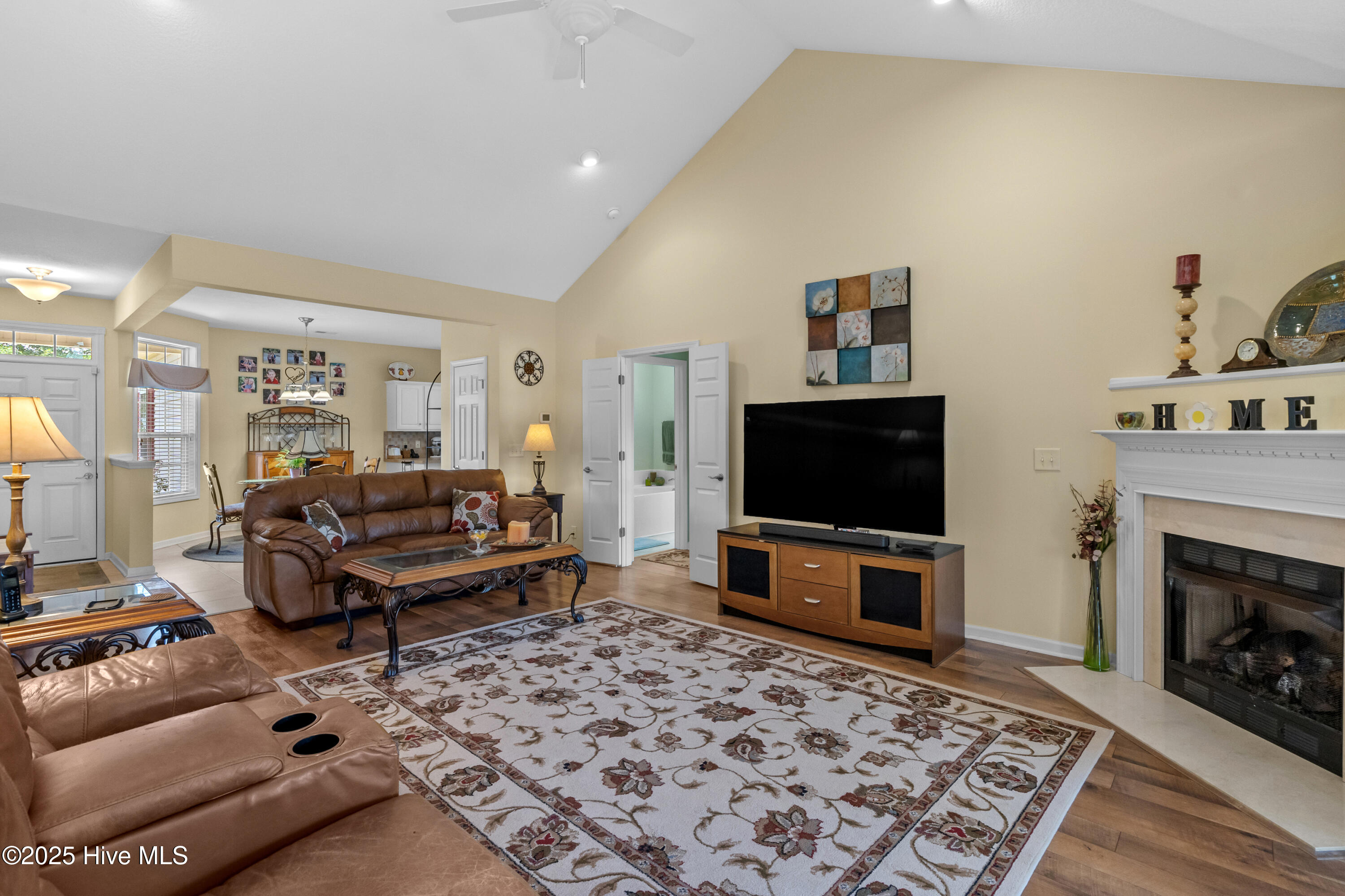 100517494 | Photo 13