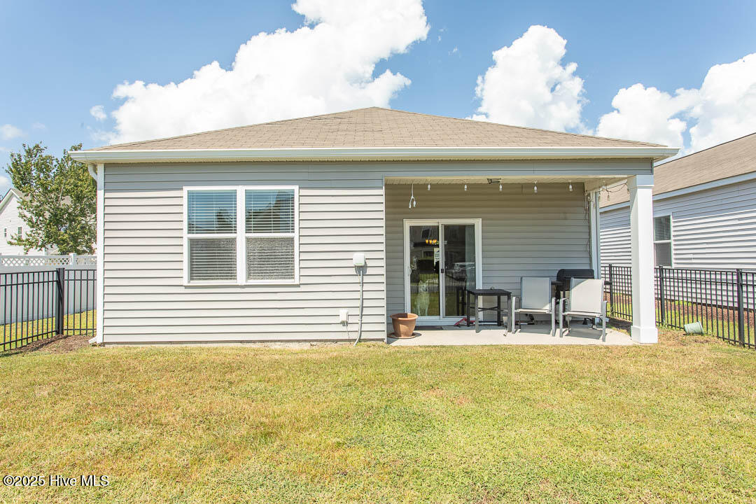 100529598 | Photo 32