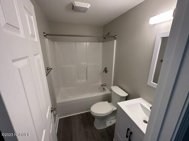 100542106 | Photo 12