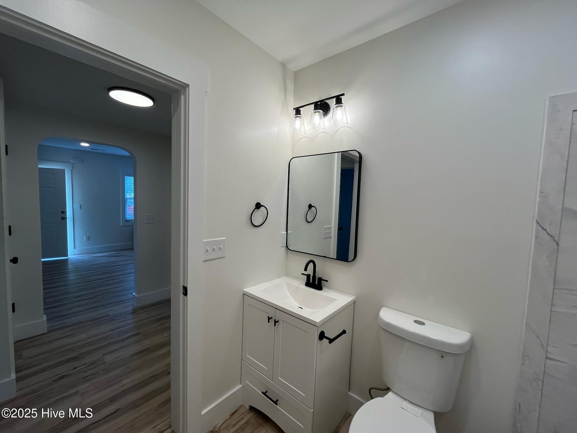 100552408 | Photo 22