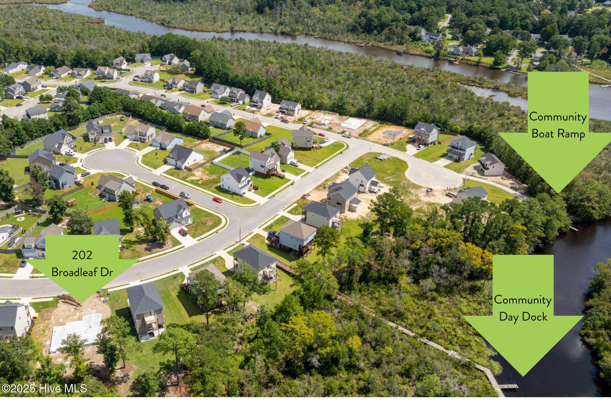 100526870 | Photo 10