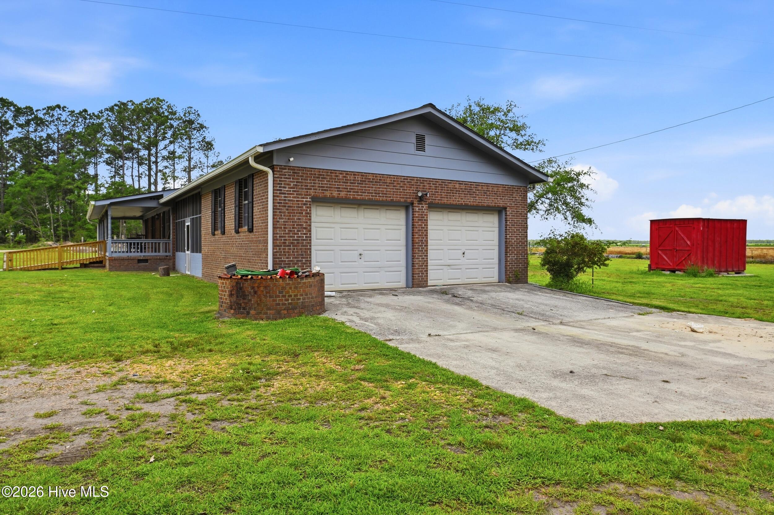 Homes for sale in Atkinson, NC | 3984 Beattys Bridge Rd, Atkinson, NC 28421 | MLS# 100578729