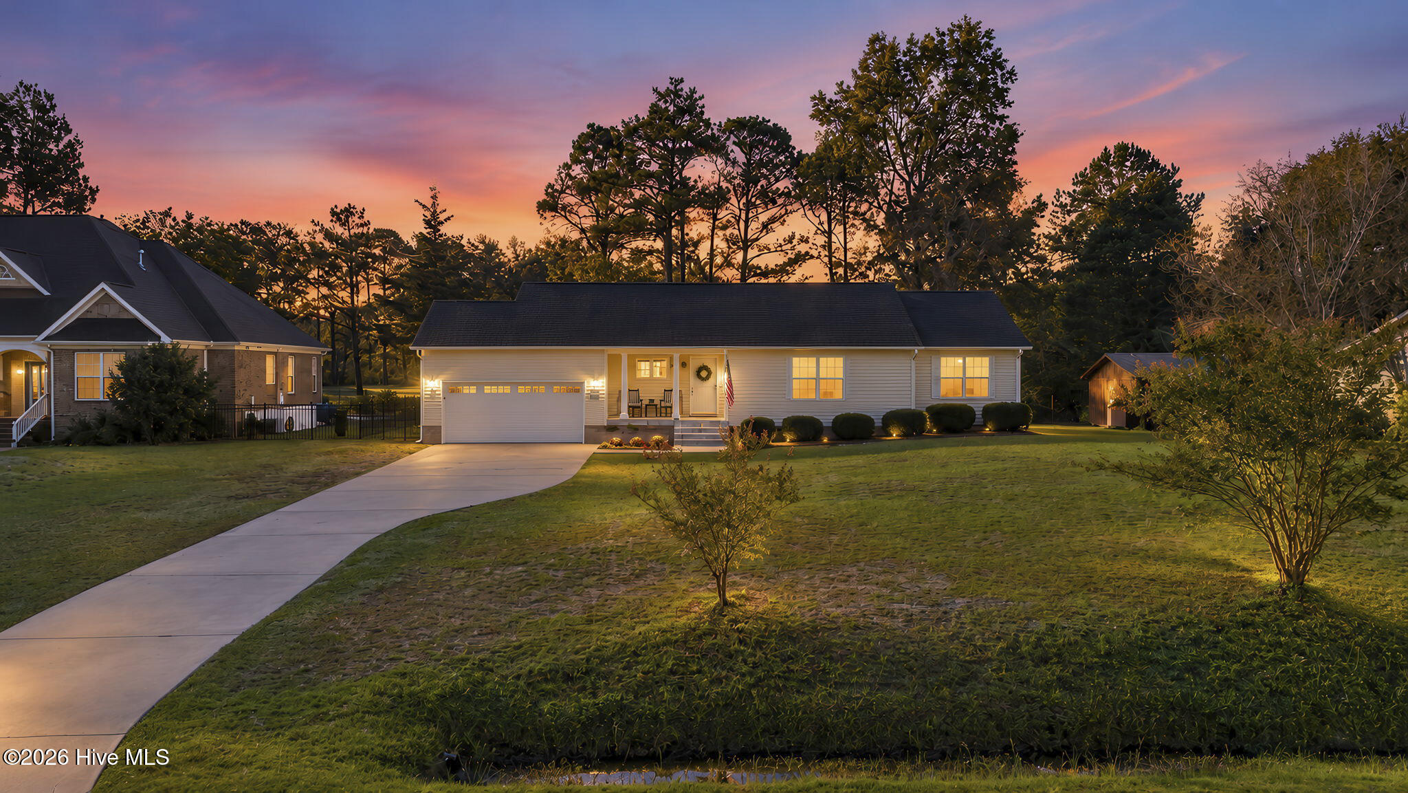 Listing photograph for 308 Fairway Drive, Southport, NC 28461