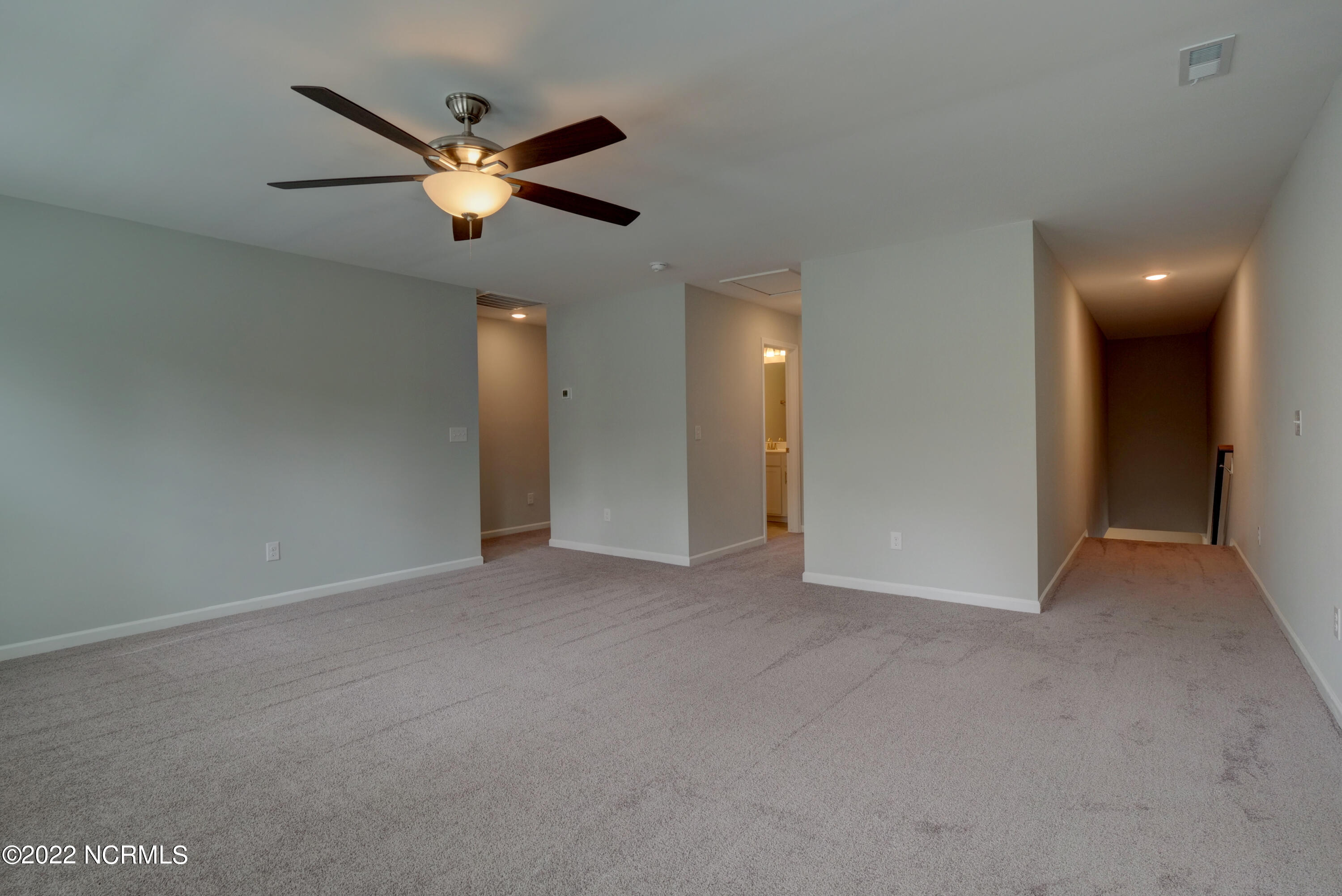 100528514 | Photo 13