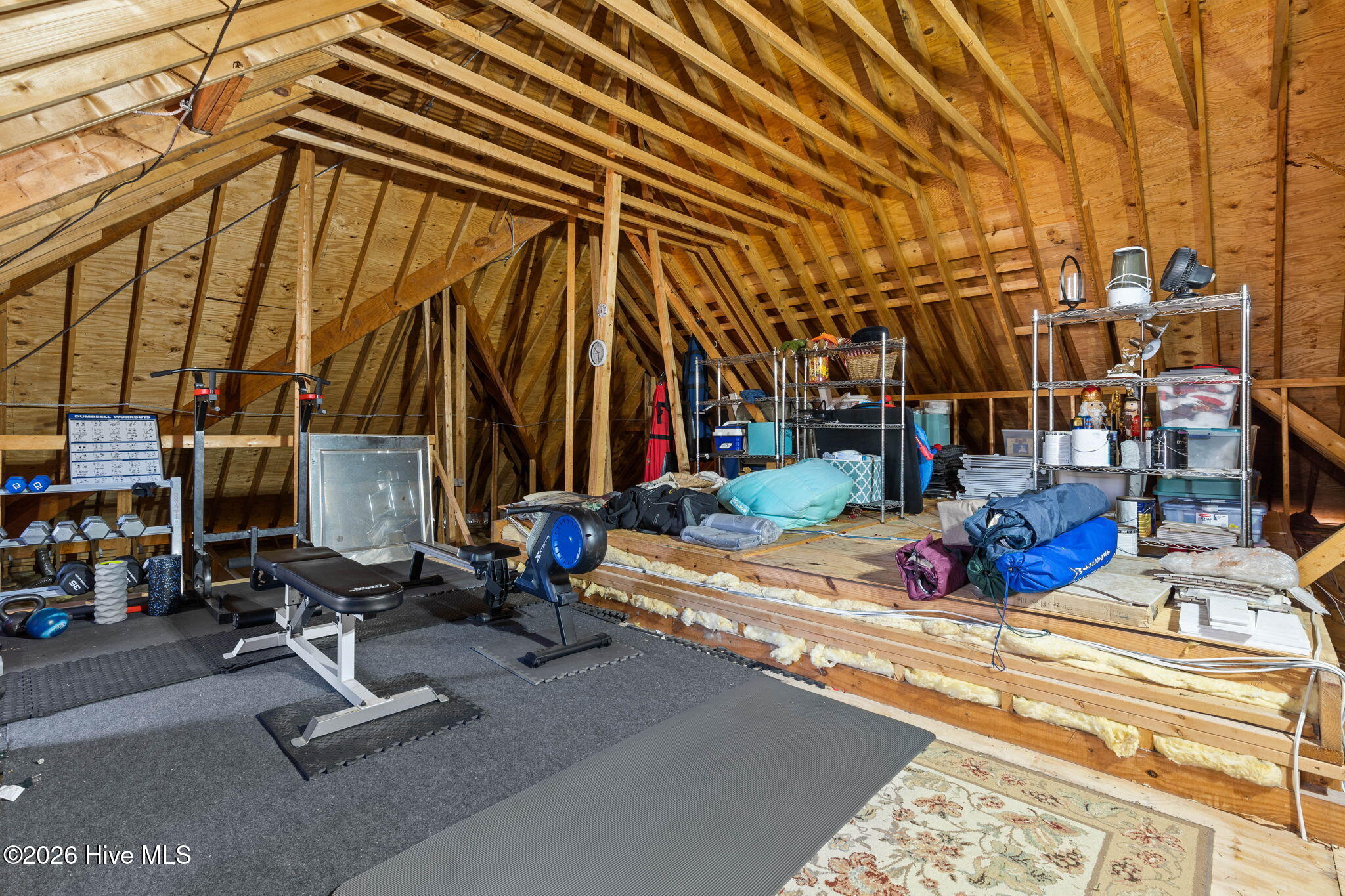 100553770 | Photo 45