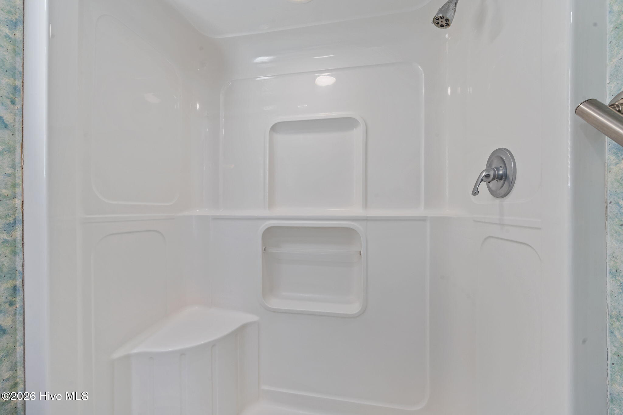 100567525 | Photo 44