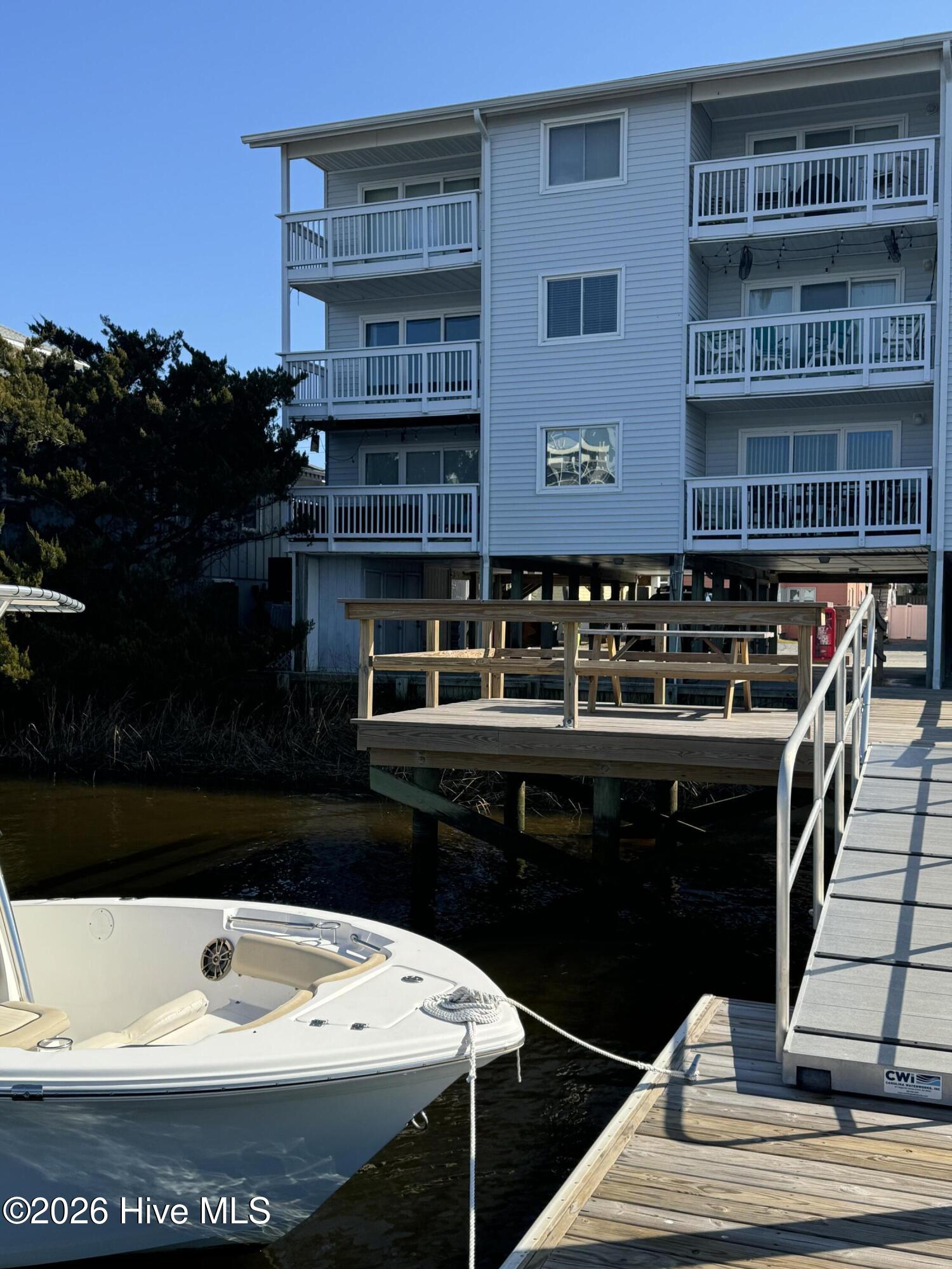 709 Canal Drive UNIT Apt 2c, Carolina Beach, NC, 28428