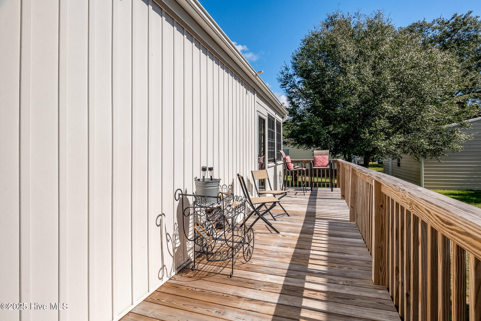 100535195 | Photo 26