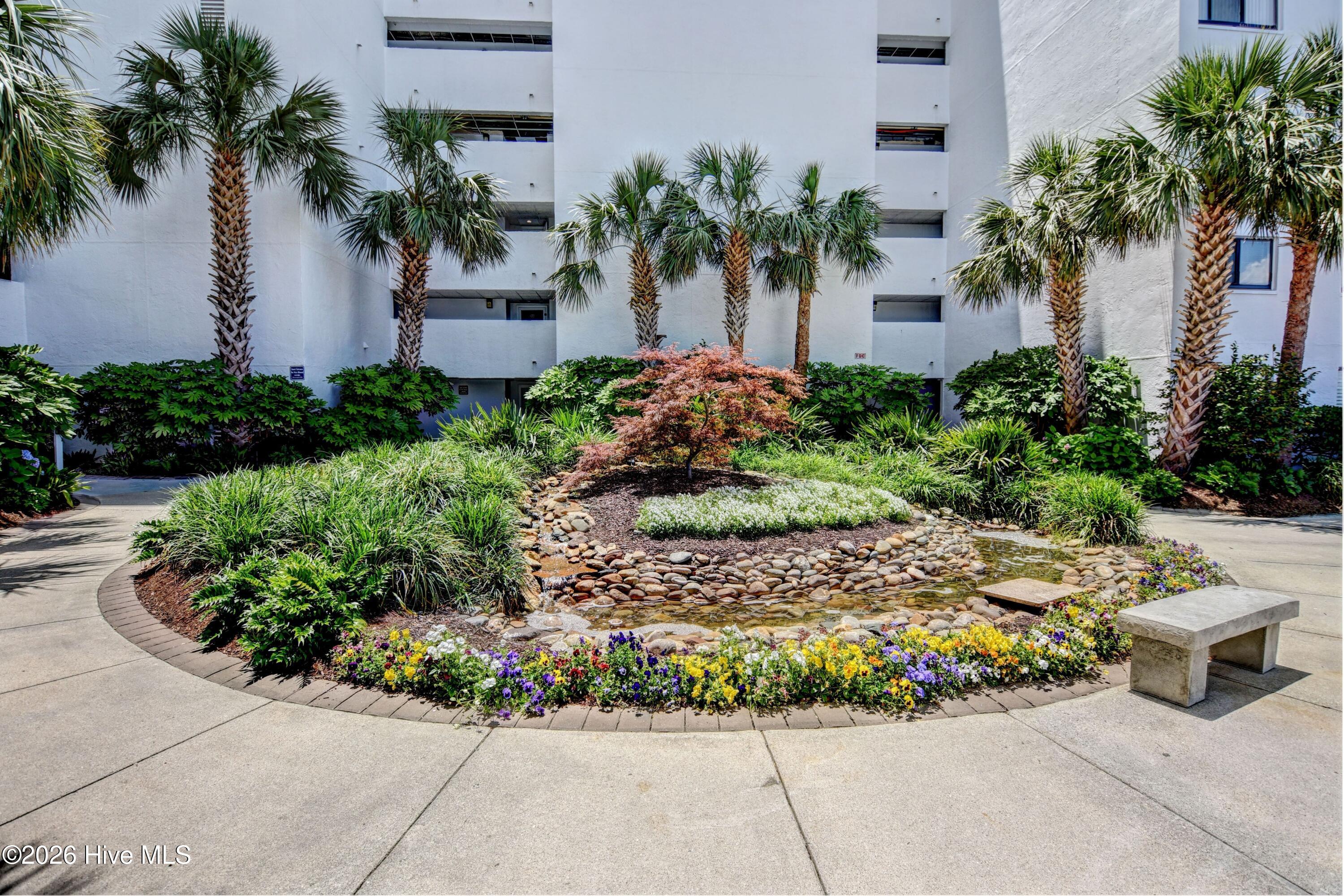 100559794 | Photo 48