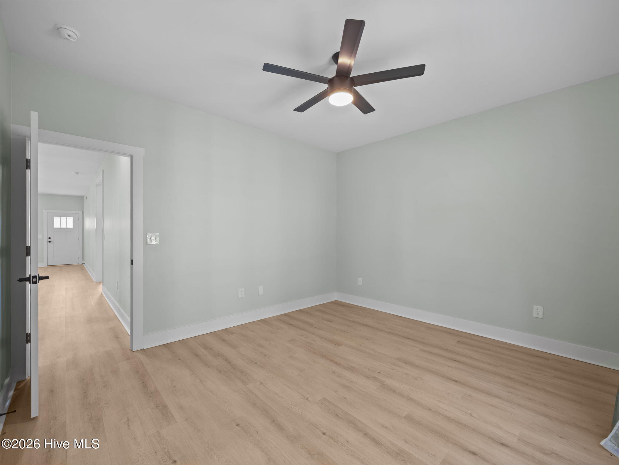 609 N Timberly Lane, Burgaw, NC 28425 – photo 10: 18-web-or-mls-609 N Timberly Ln 42