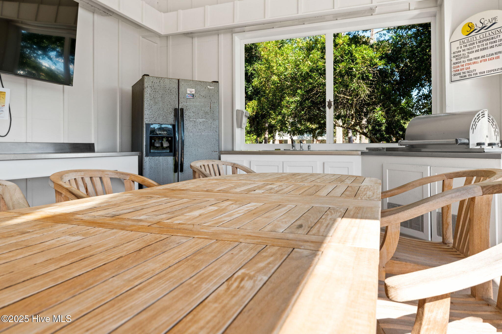 100549580 | Photo 89