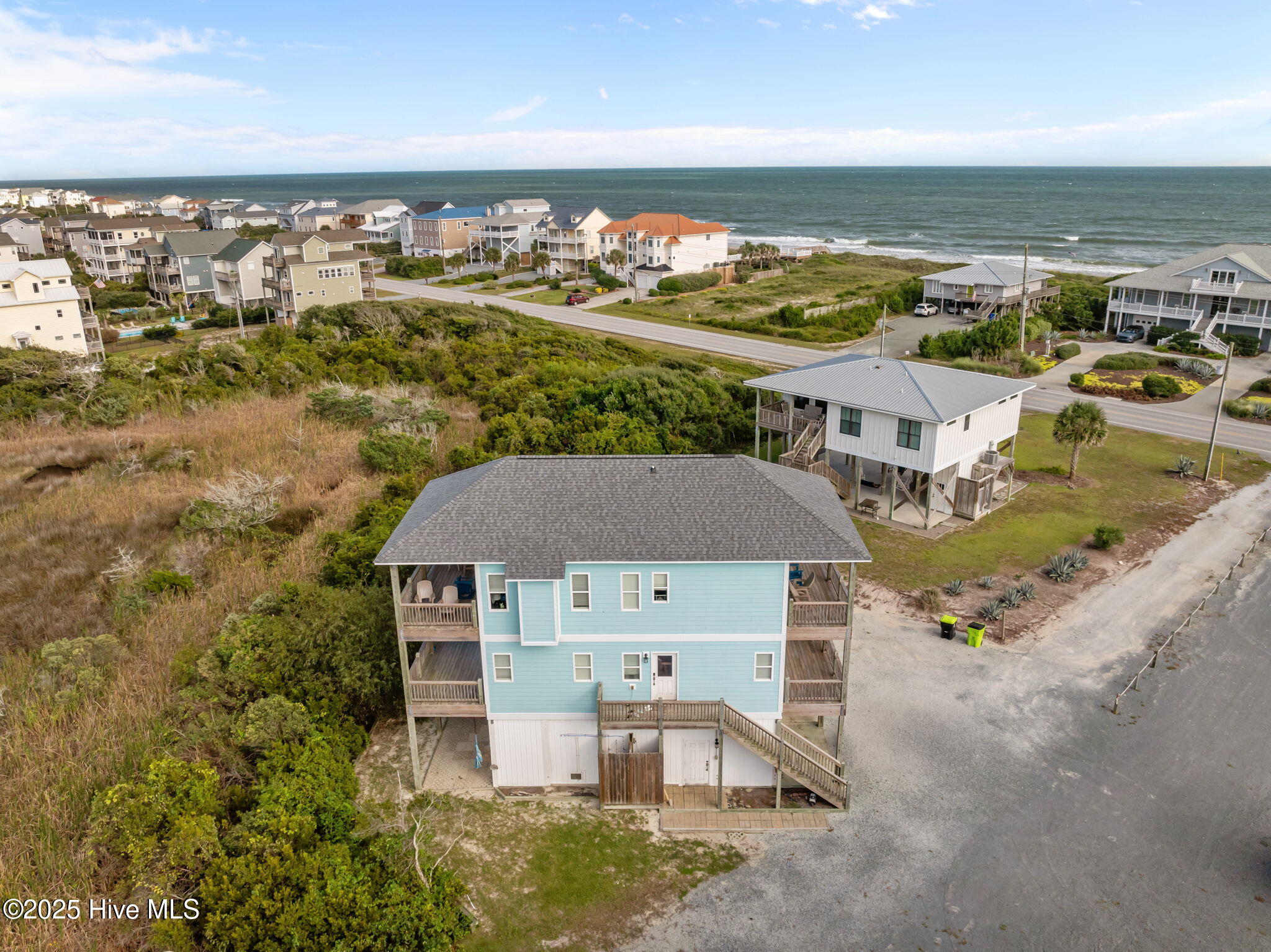 Homes for sale in North Topsail Beach, NC | 3663 Island Dr, North Topsail Beach, NC 28460 | MLS# 100534705