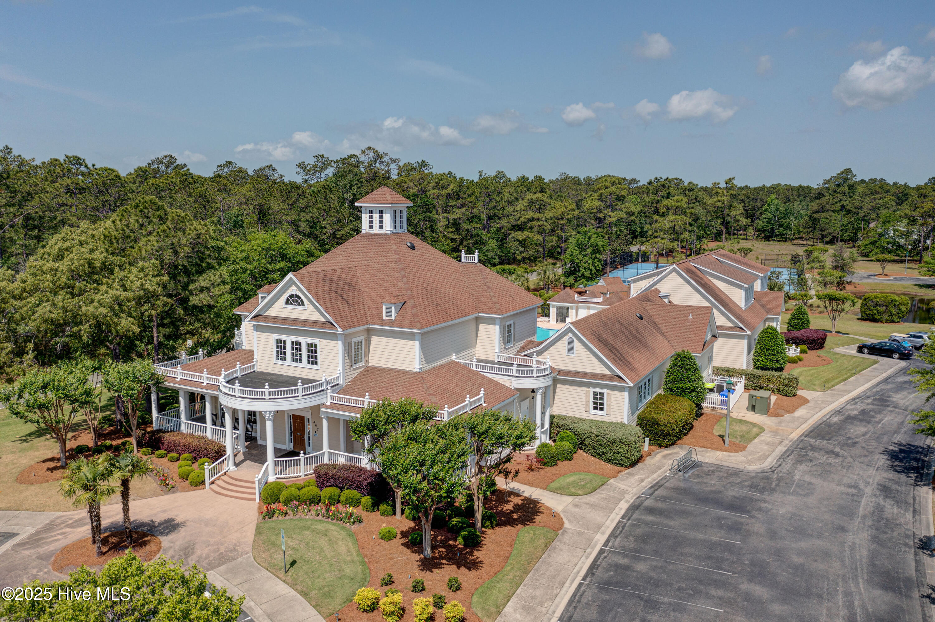 100547497 | Photo 44