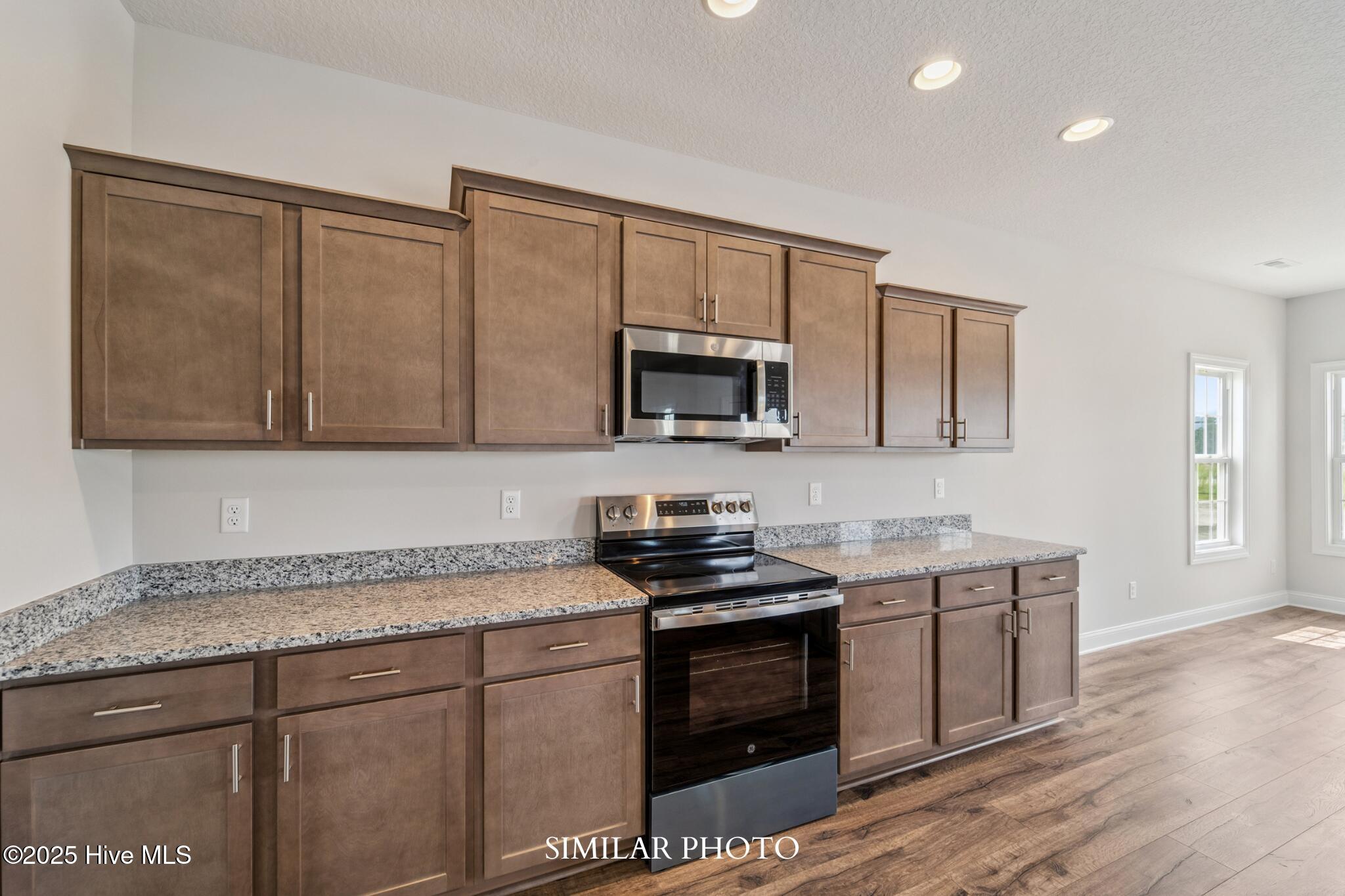 100538462 | Photo 17