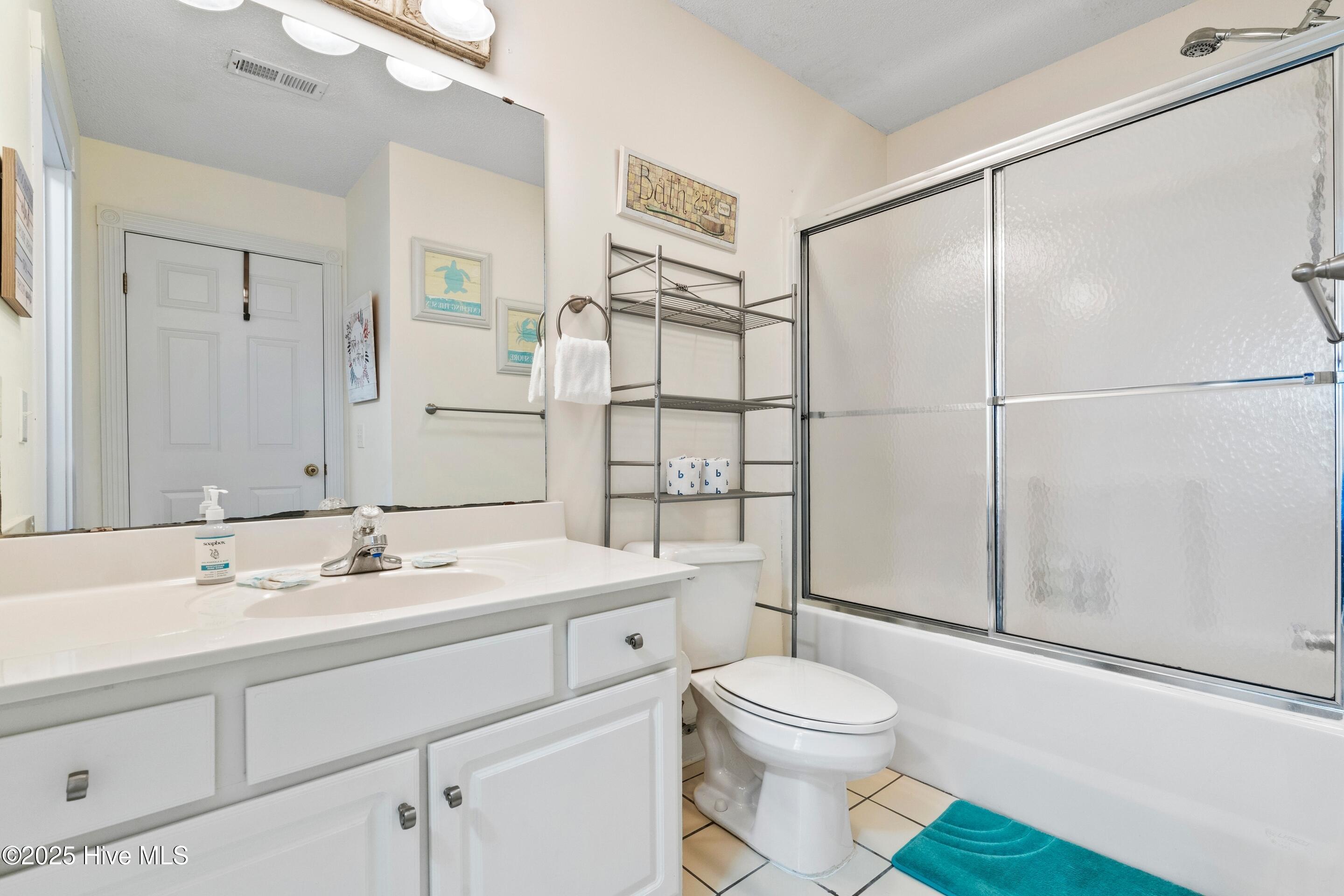 100546998 | Photo 30