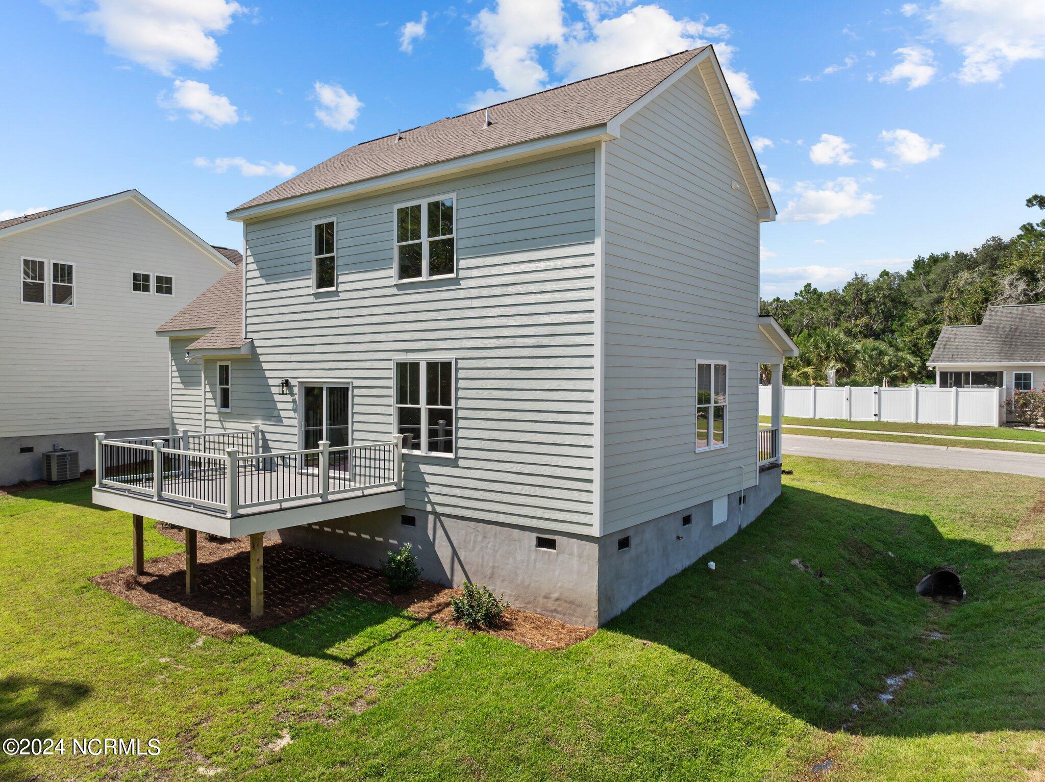 100439104 | Photo 48