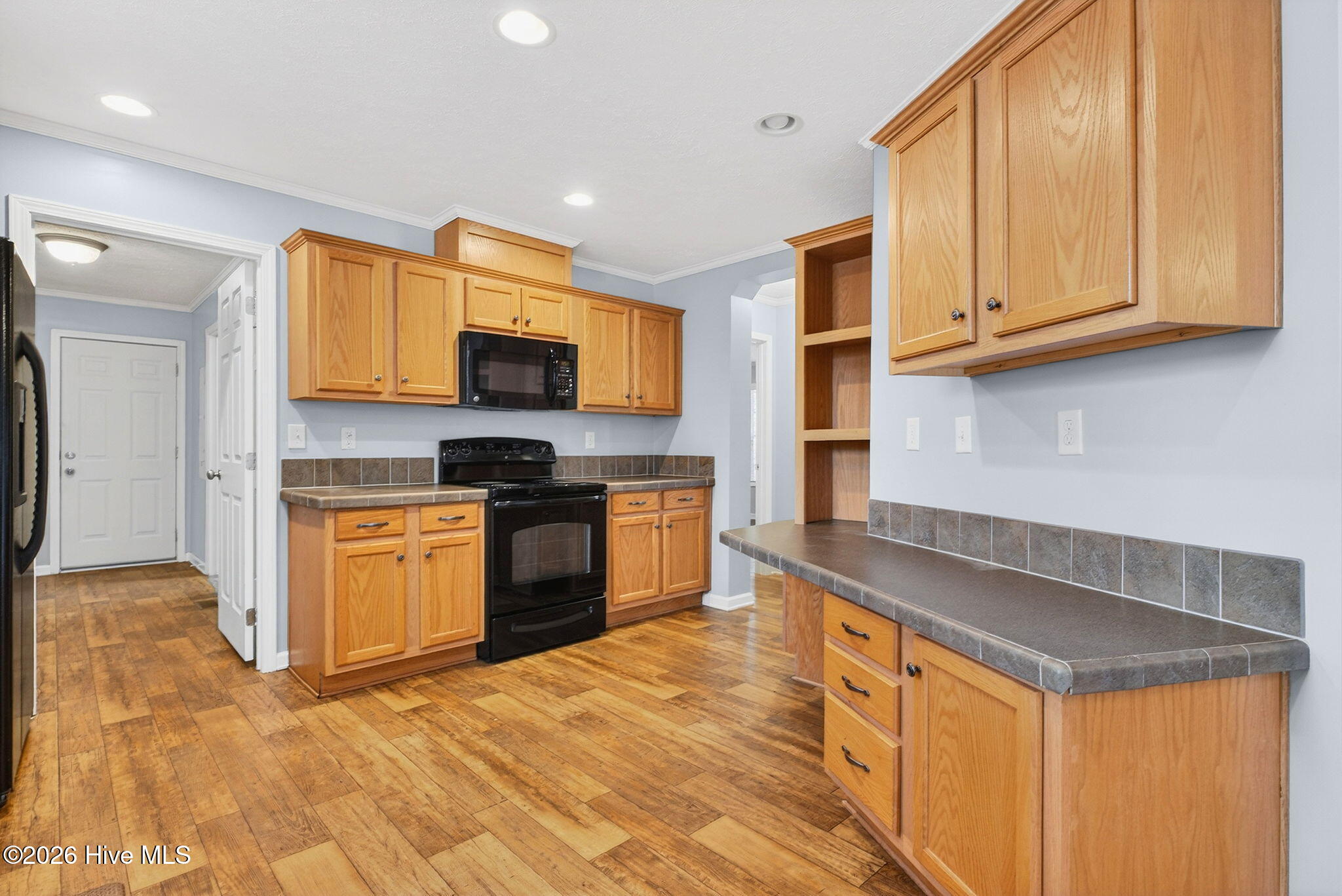 100557070 | Photo 15