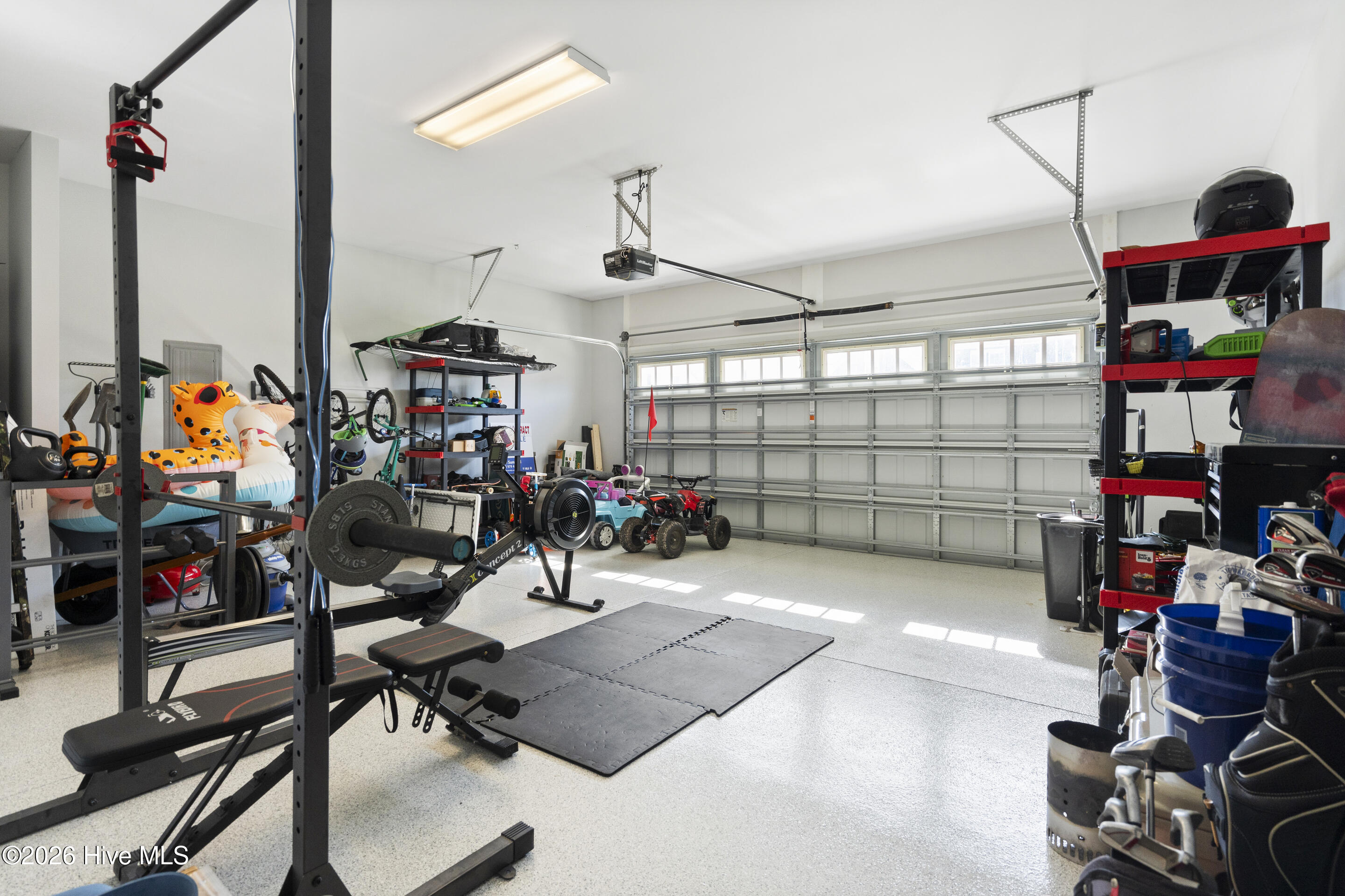 100558175 | Photo 22