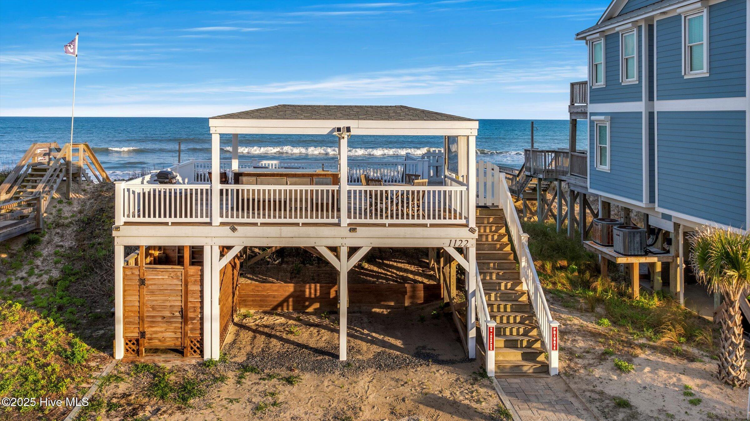 1007 N New River Drive, Surf City, NC 28445 – photo 9: 192-DJI_20250408164845_0118_D