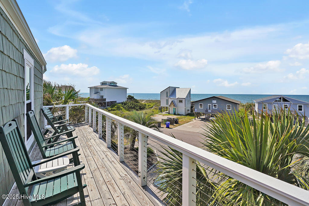 100508979 | Photo 45