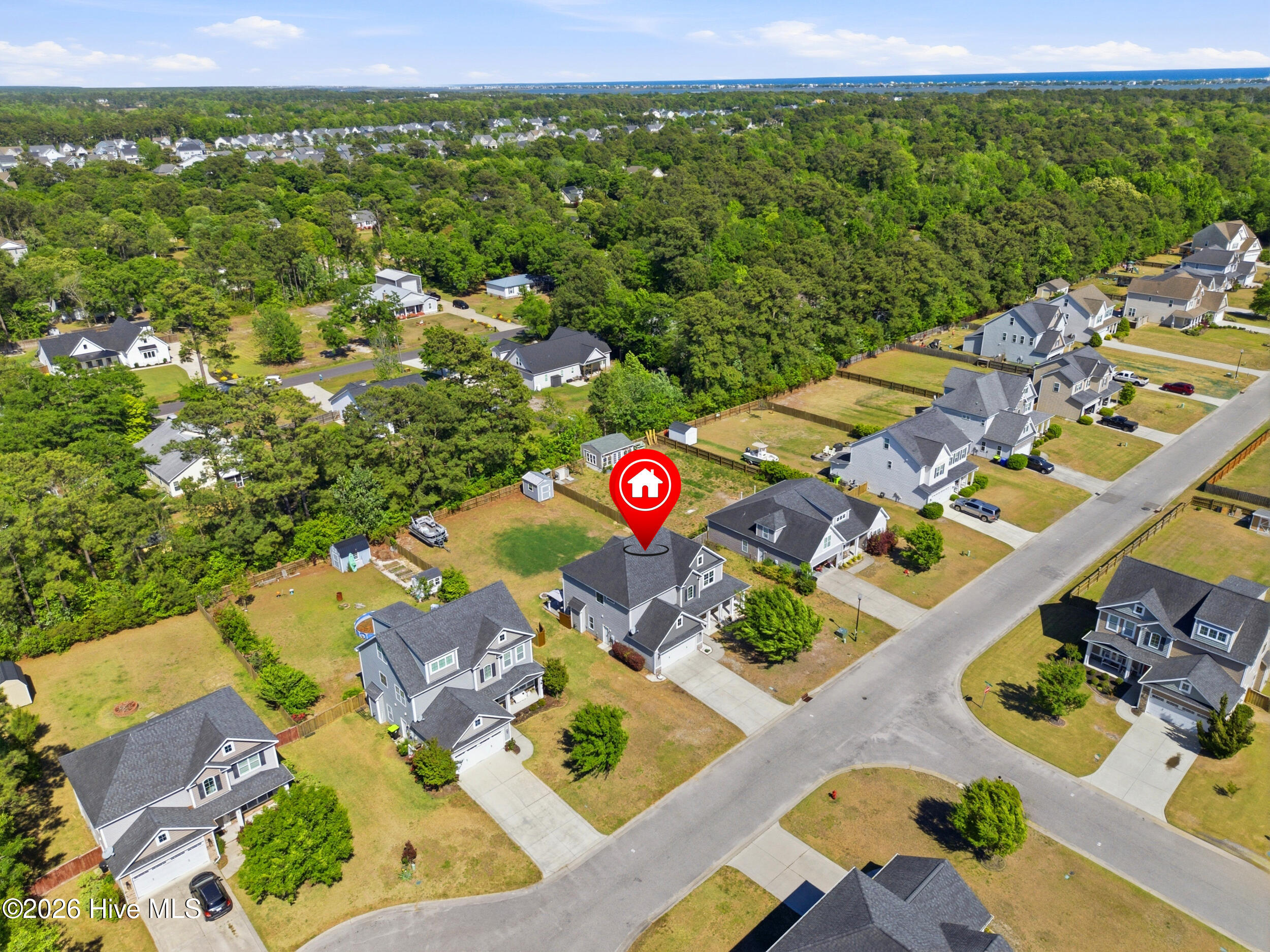 100569352 | Photo 59