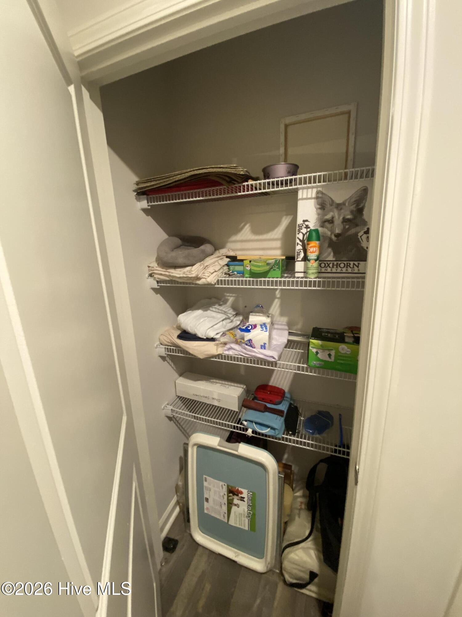 100566692 | Photo 28