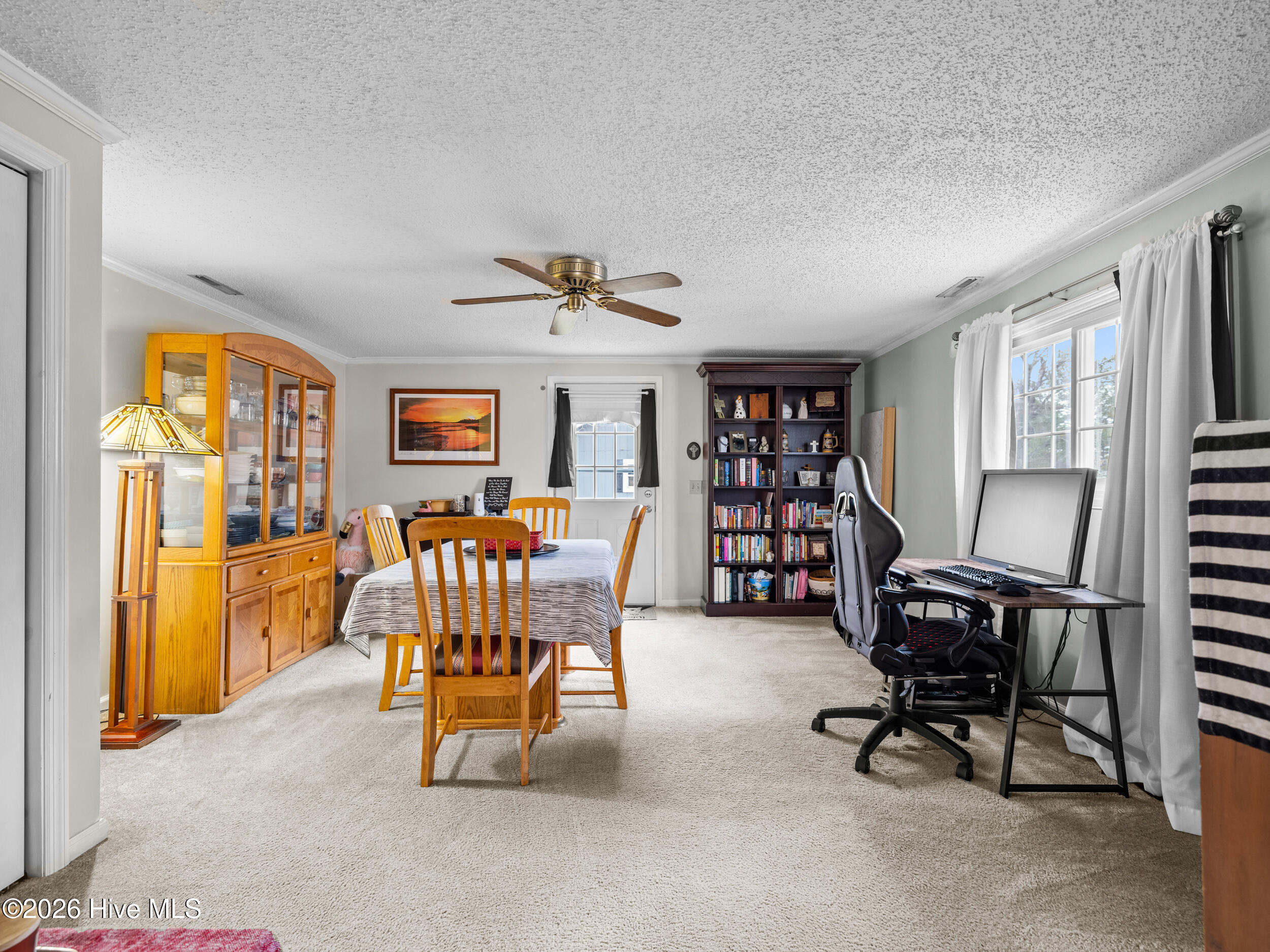 100556256 | Photo 10