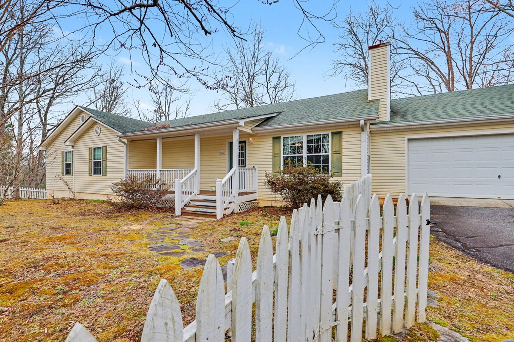 368 Sierra Springs Drive, Murphy, NC 28906 Listing Photo  9