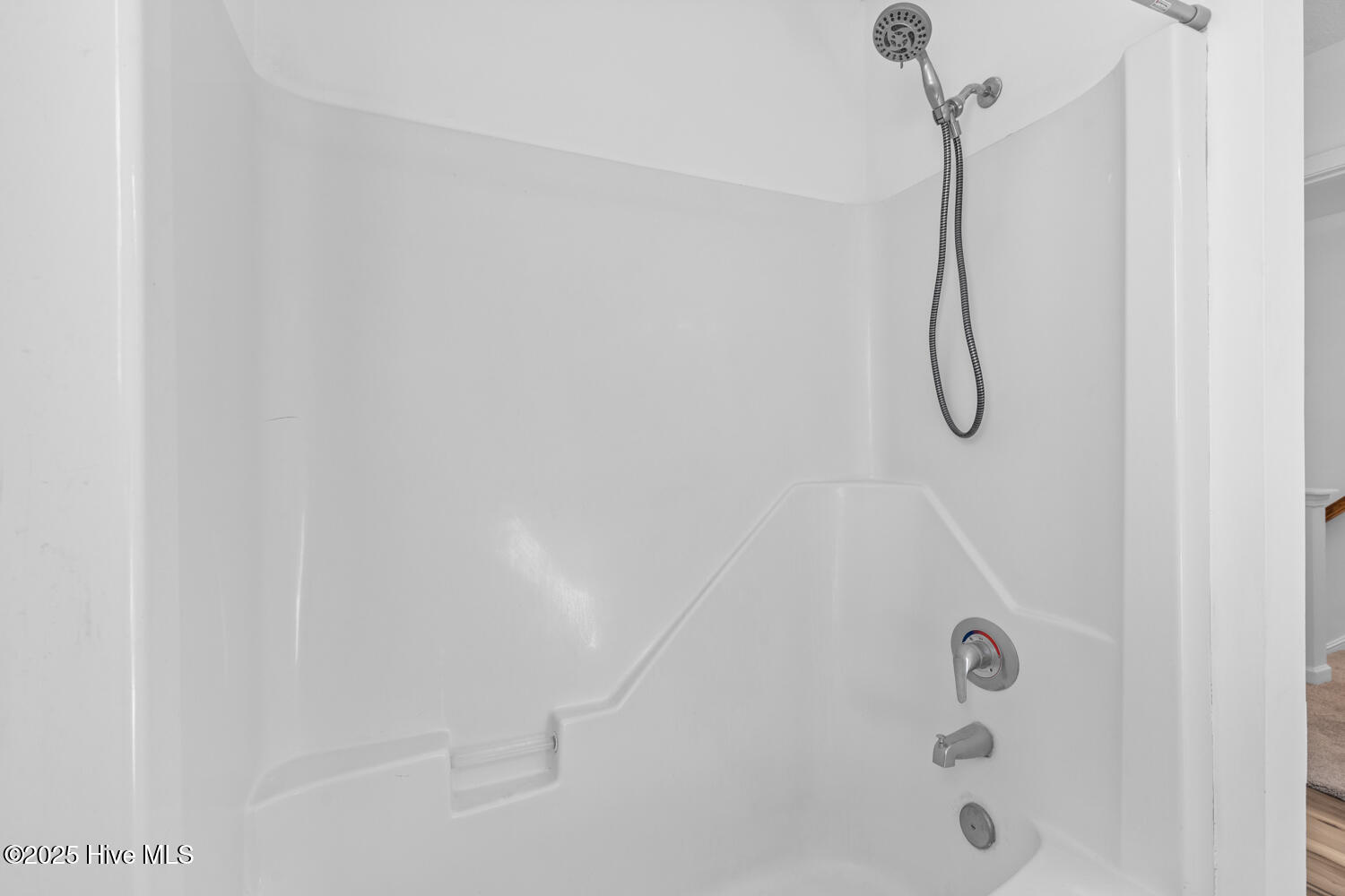 100536928 | Photo 26