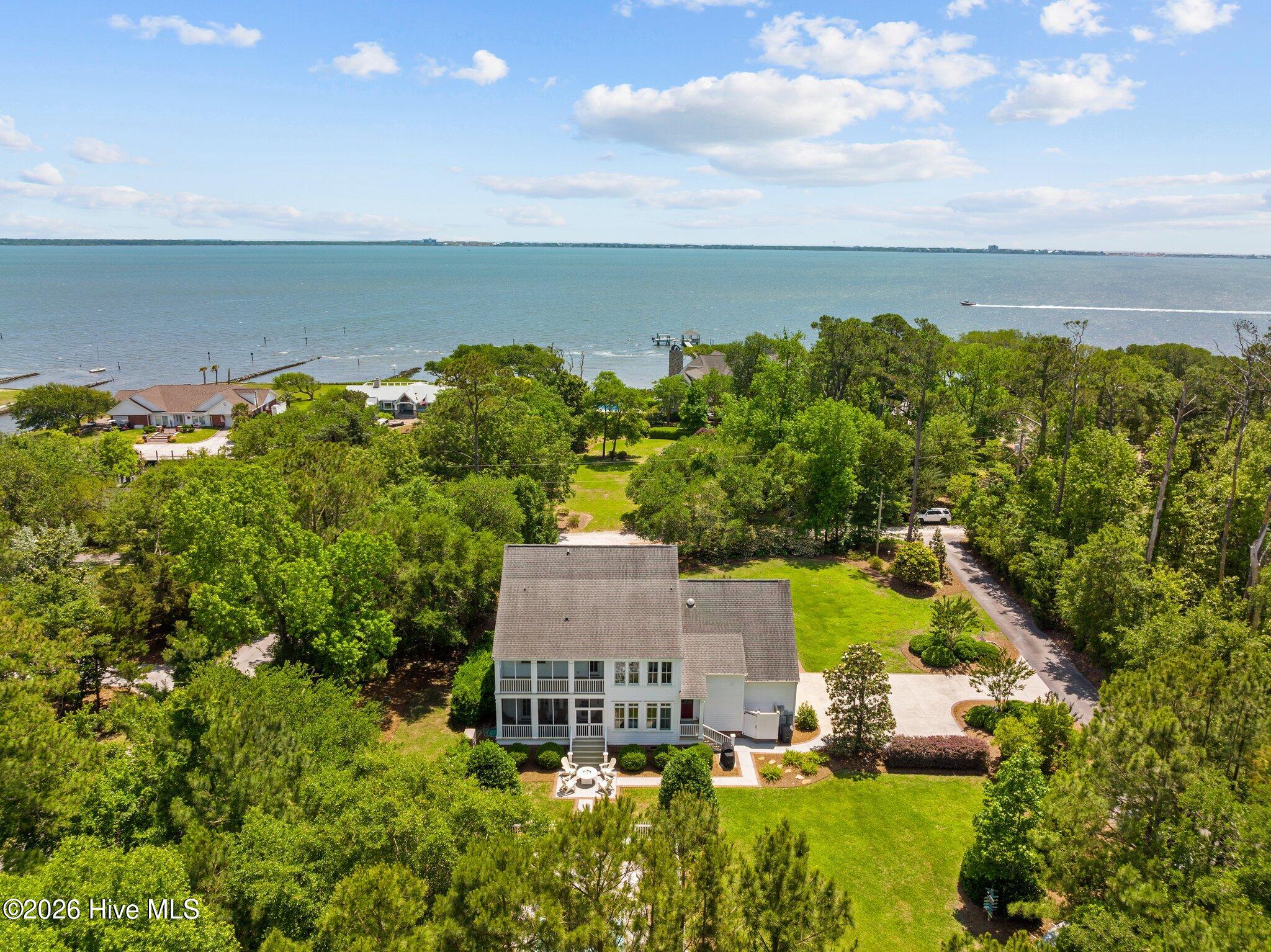 110 Sea Trace Lane, Newport, NC, 28570