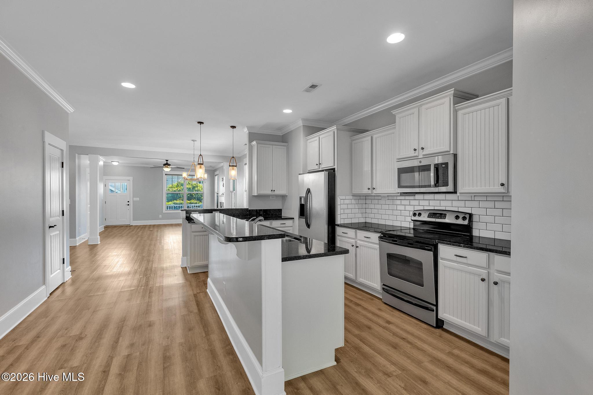 Undisclosed Address, Holly Ridge, NC, 28445