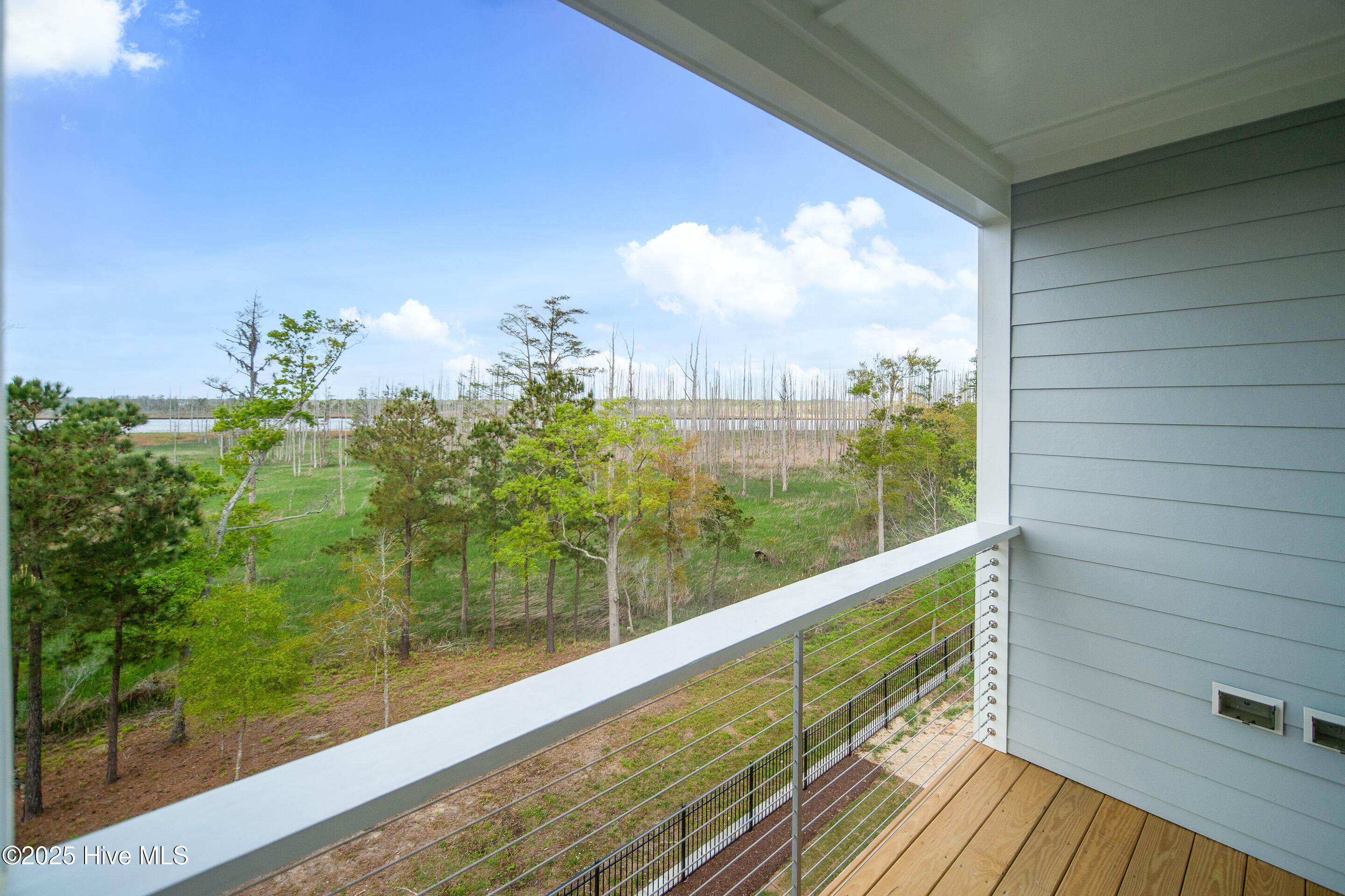 100454481 | Photo 22