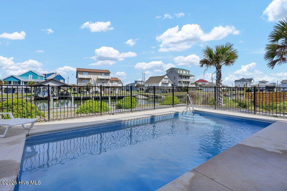 100567511 | Photo 46