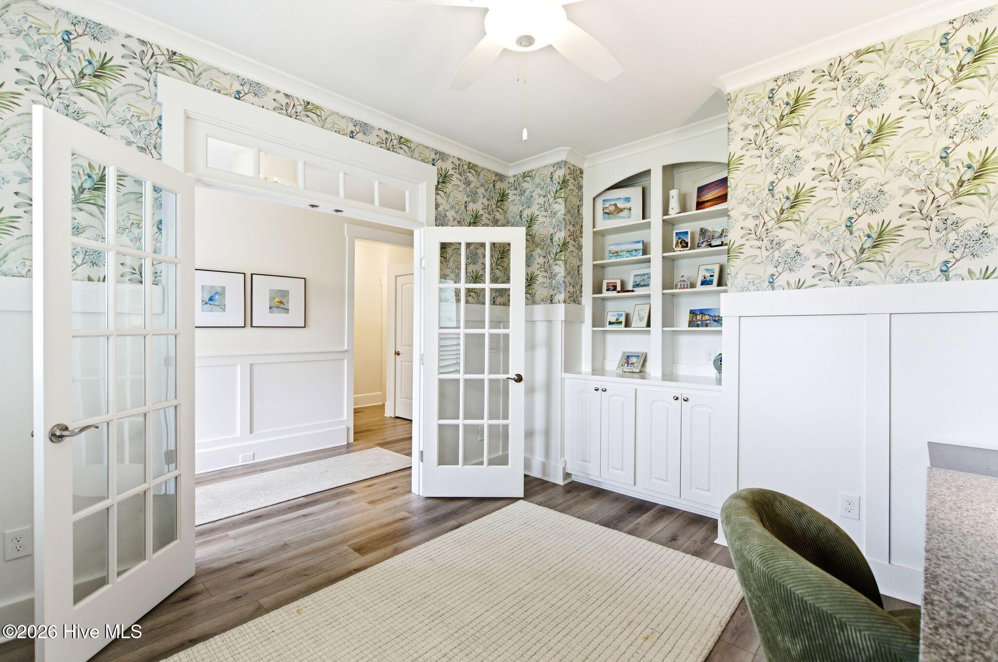 100566081 | Photo 15