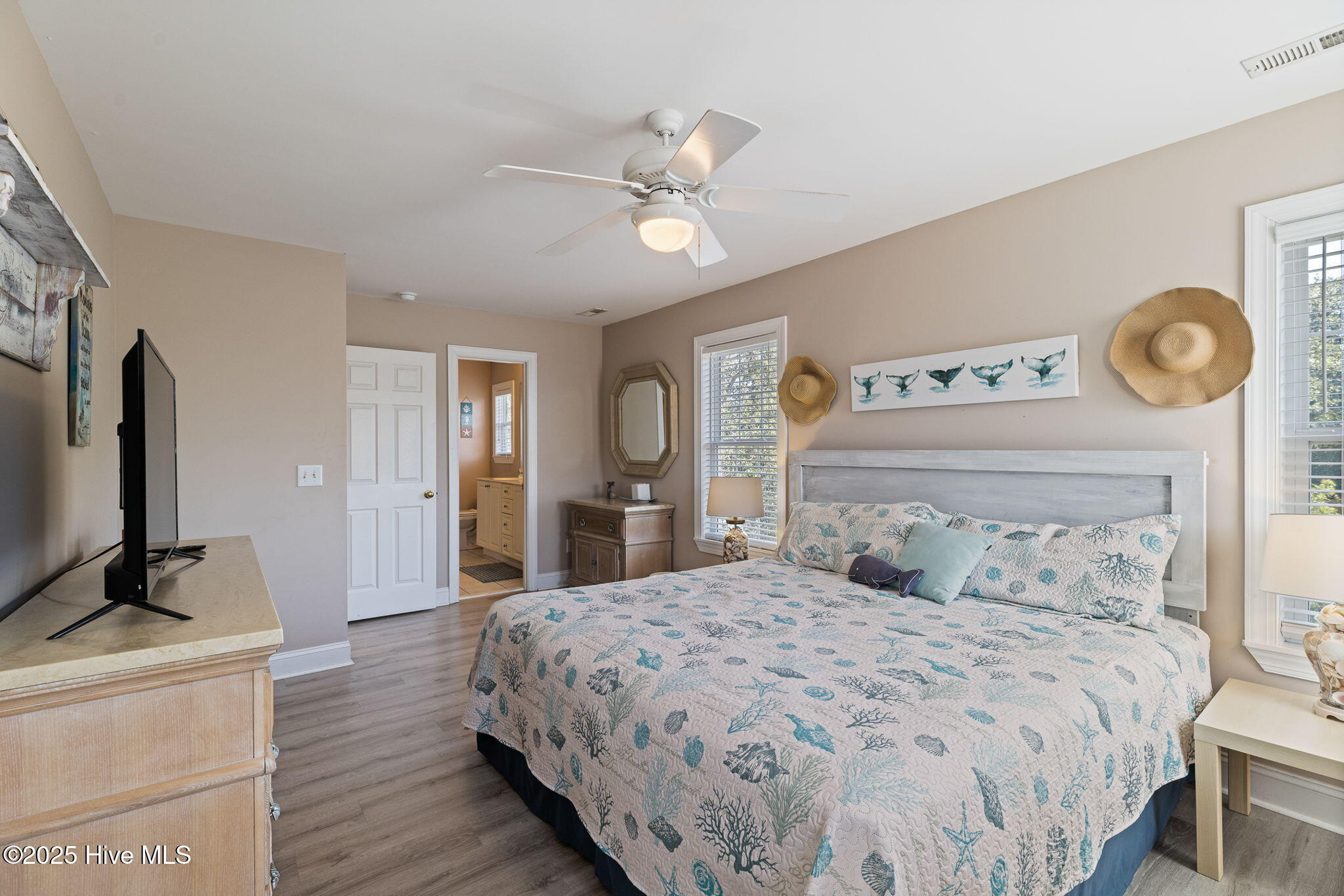 106 SE 44th Street, Oak Island, NC, 28465