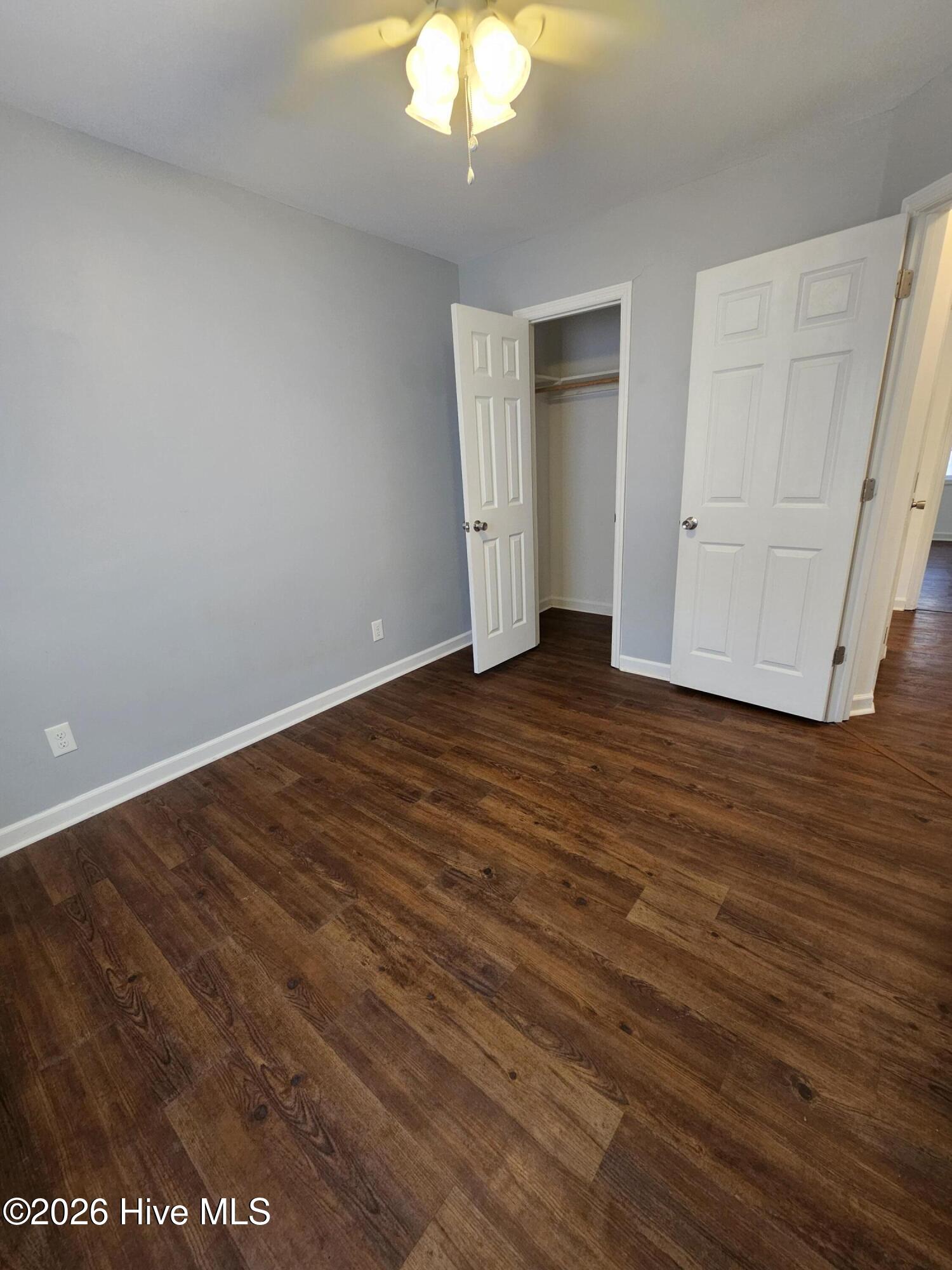 100553787 | Photo 13