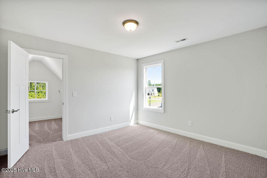 100461561 | Photo 27