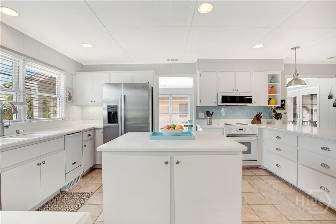 9 10th Street, Tybee Island, GA 31328 Listing Photo  17