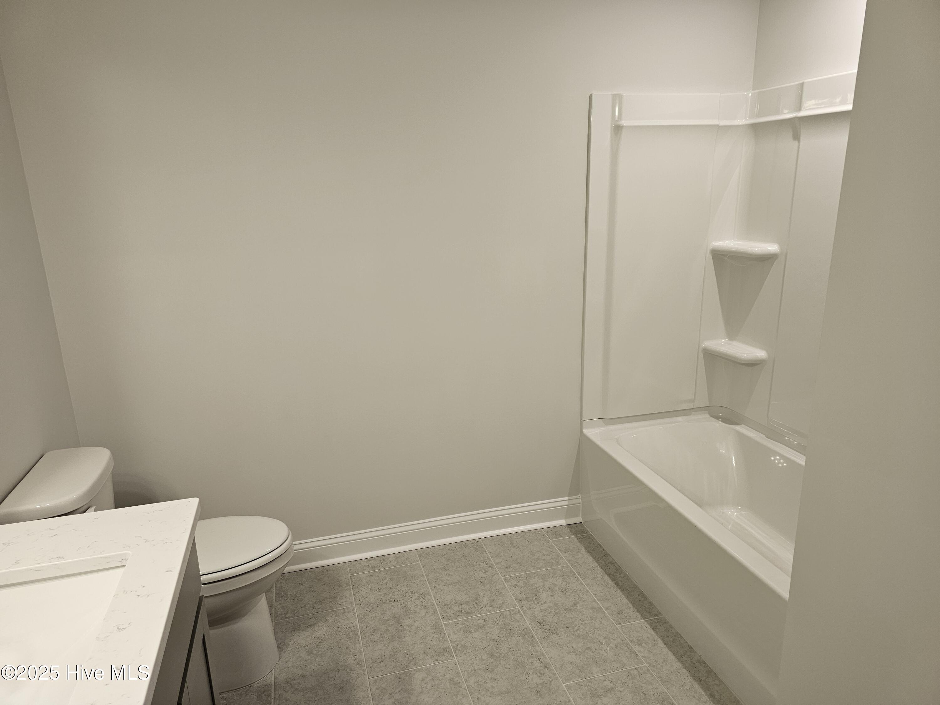 100531272 | Photo 19