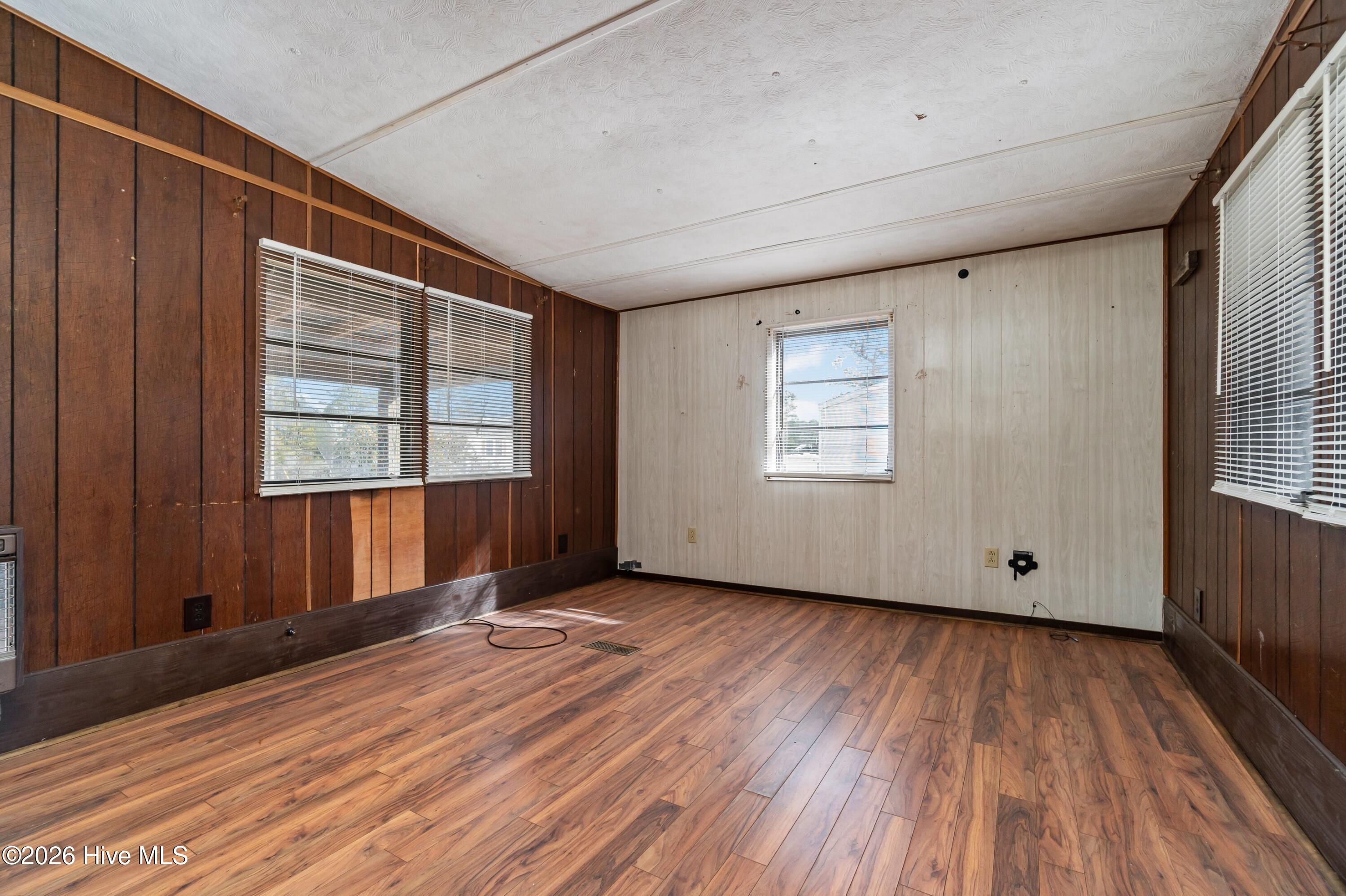 102 N Dawn Street,Merritt