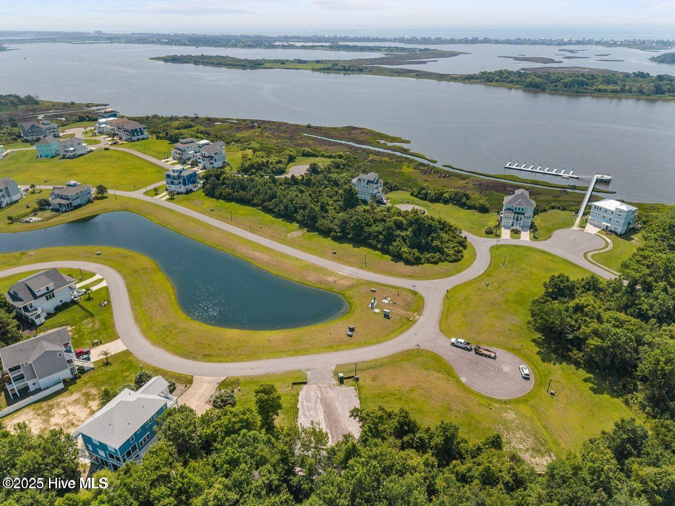 100564274 | Photo 50