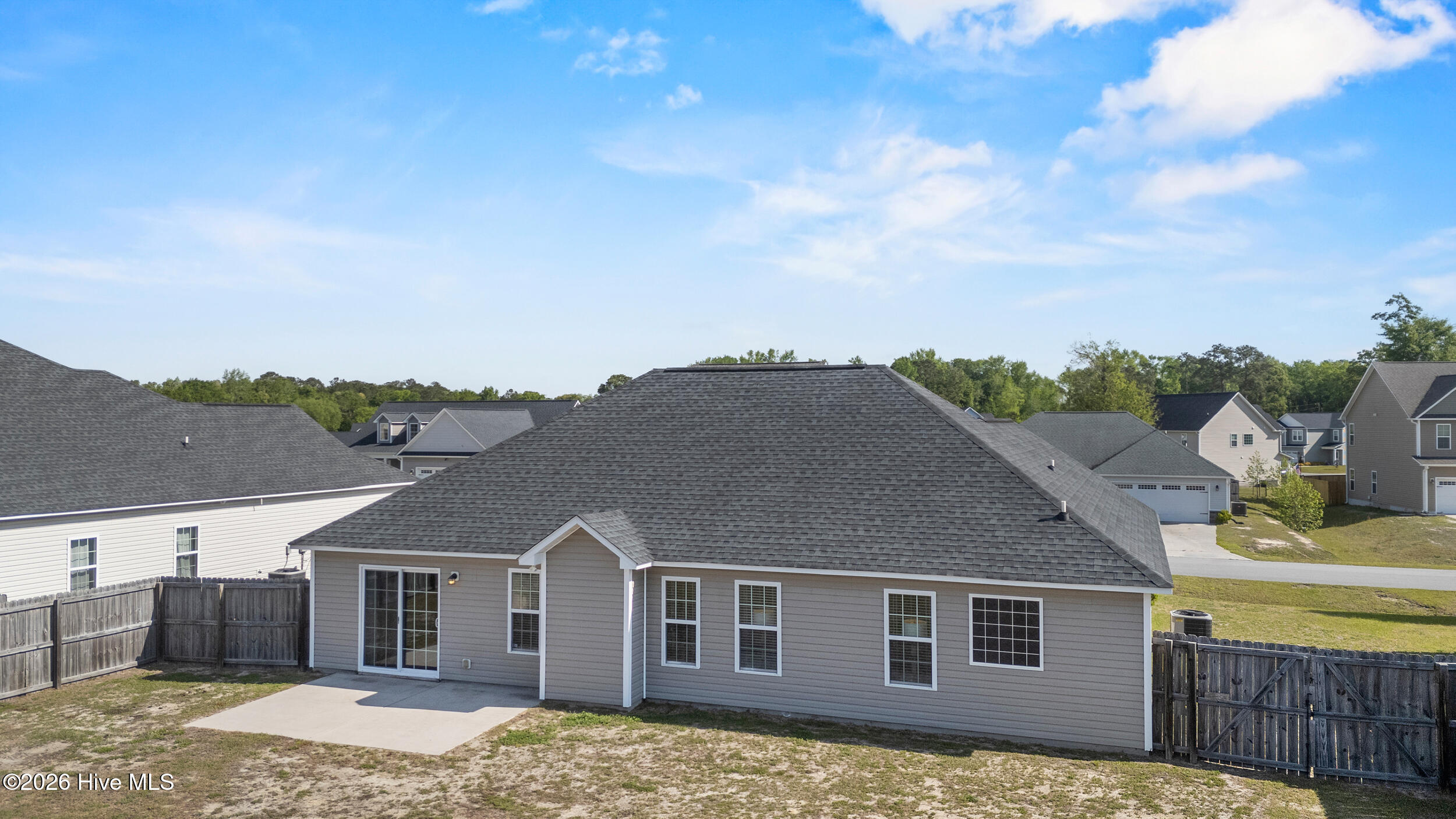 100567416 | Photo 39