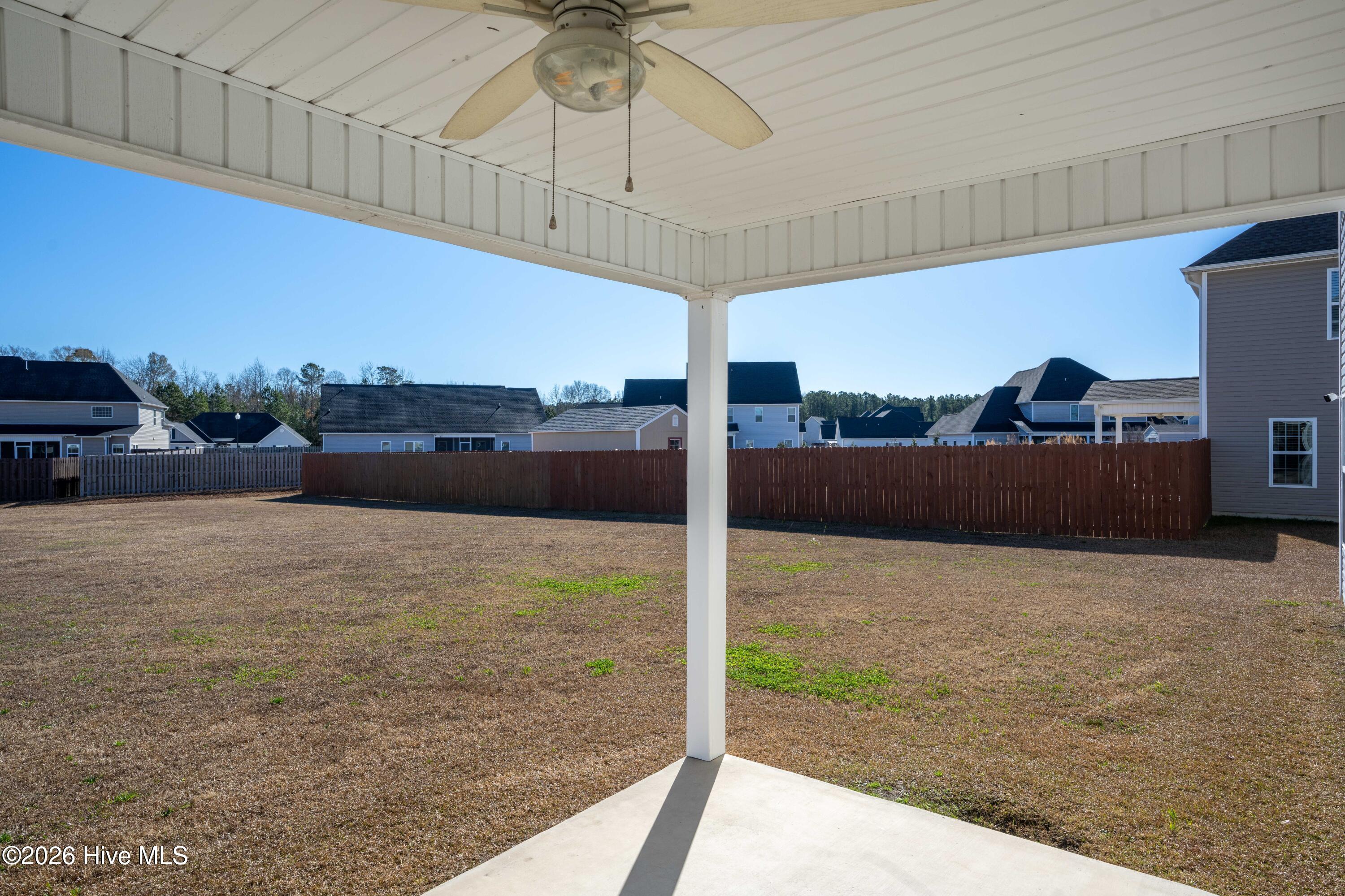 100549556 | Photo 33