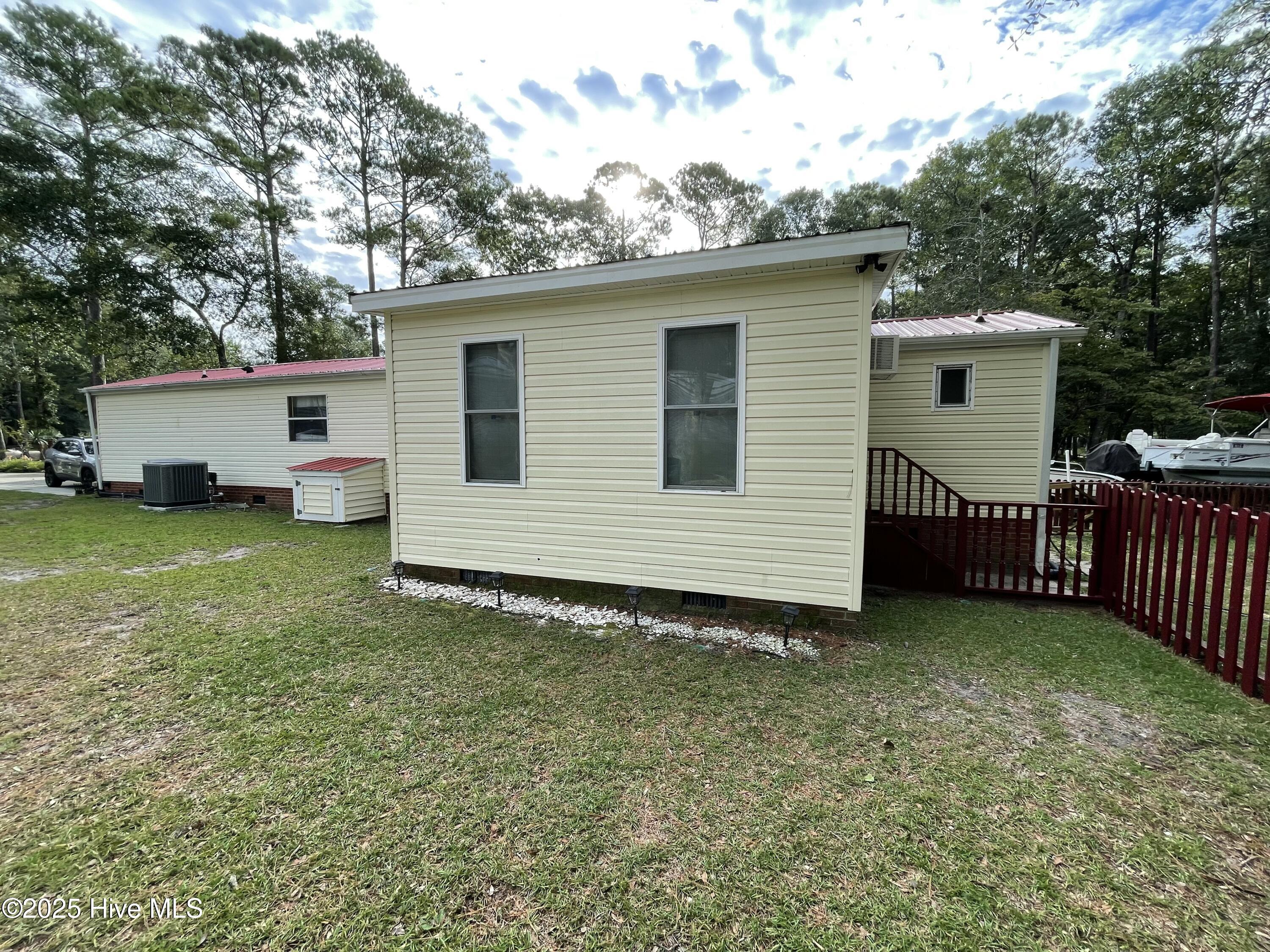 100534304 | Photo 25